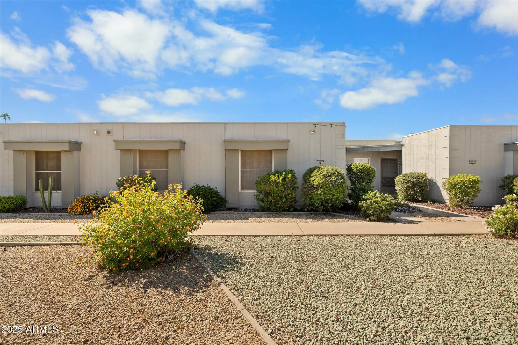 Property Slideshow image 3 of 43 | 10540 w palmeras dr, Sun City, AZ, 85373