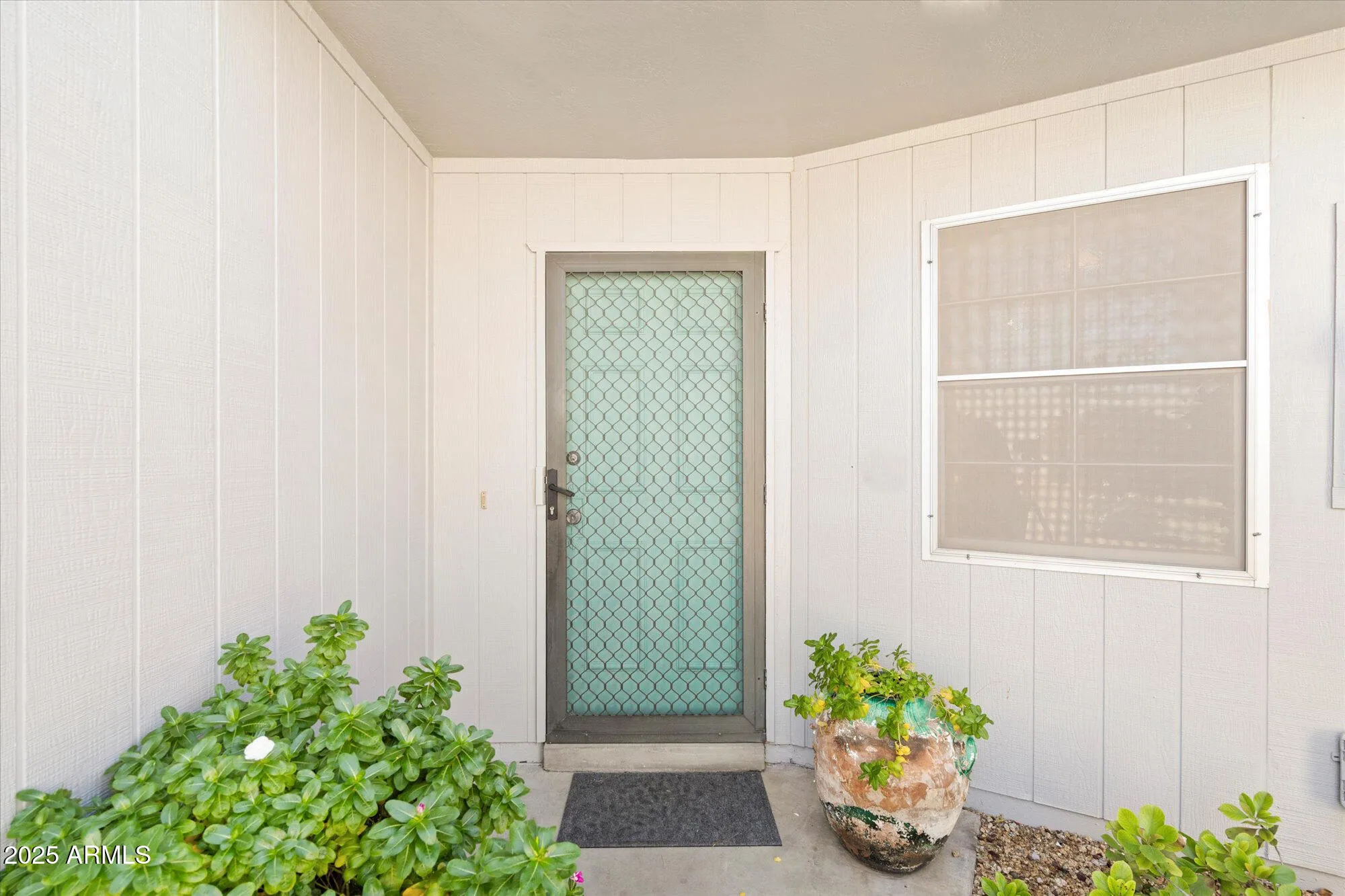 Property Slideshow image 4 of 43 | 10540 w palmeras dr, Sun City, AZ, 85373