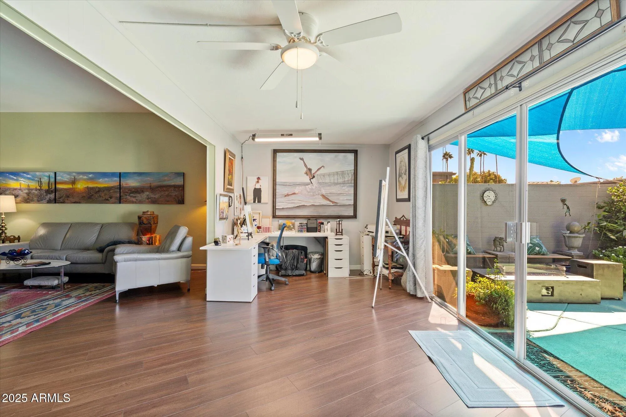 Property Slideshow image 7 of 43 | 10540 w palmeras dr, Sun City, AZ, 85373