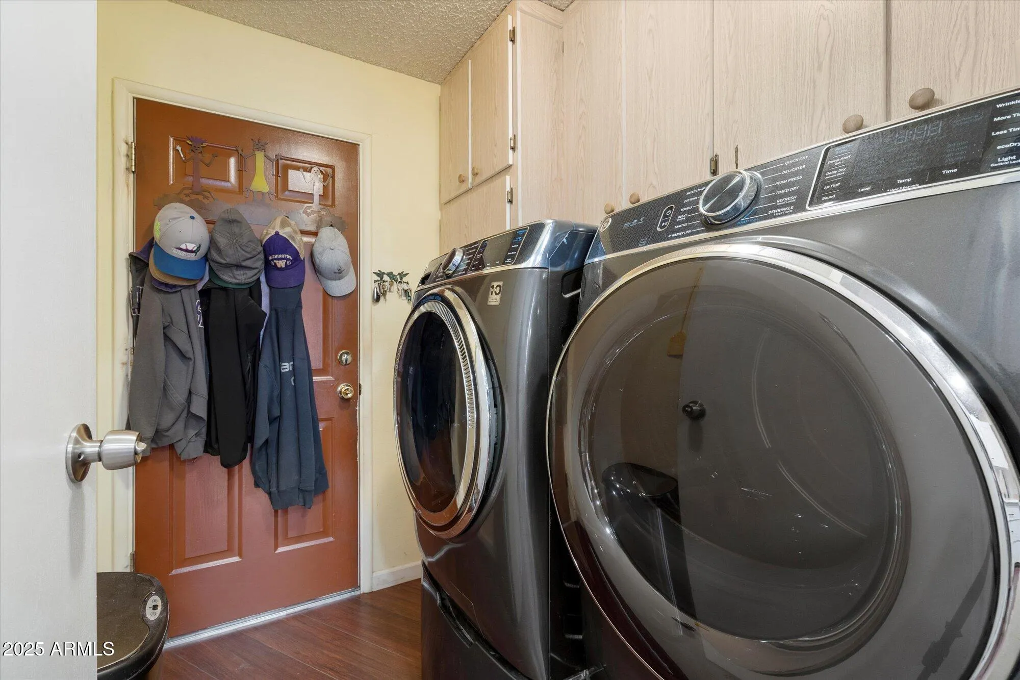 Property Slideshow image 23 of 43 | 10540 w palmeras dr, Sun City, AZ, 85373