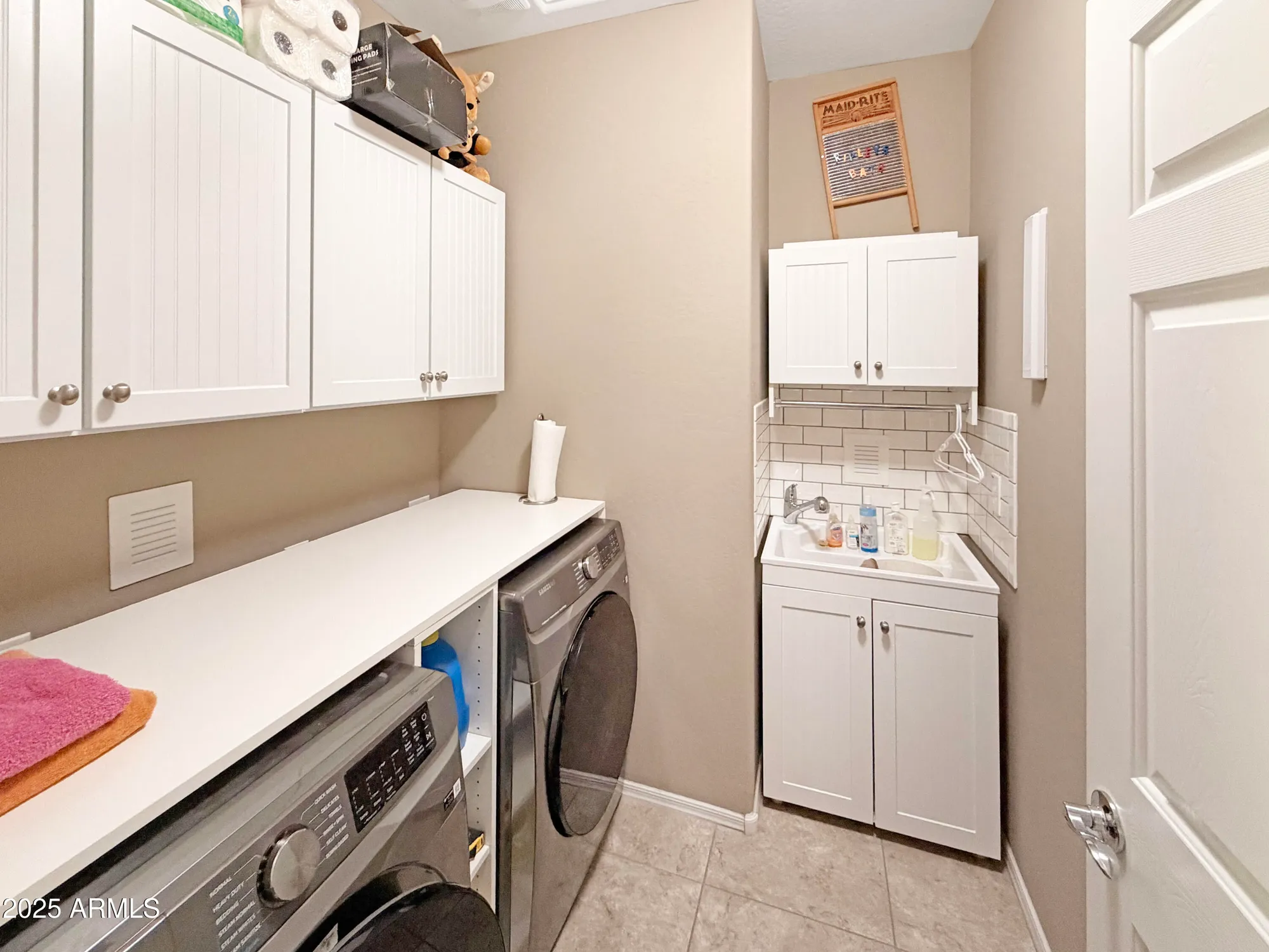 Property Slideshow image 31 of 58 | 4392 n julieanne ct, Florence, AZ, 85132