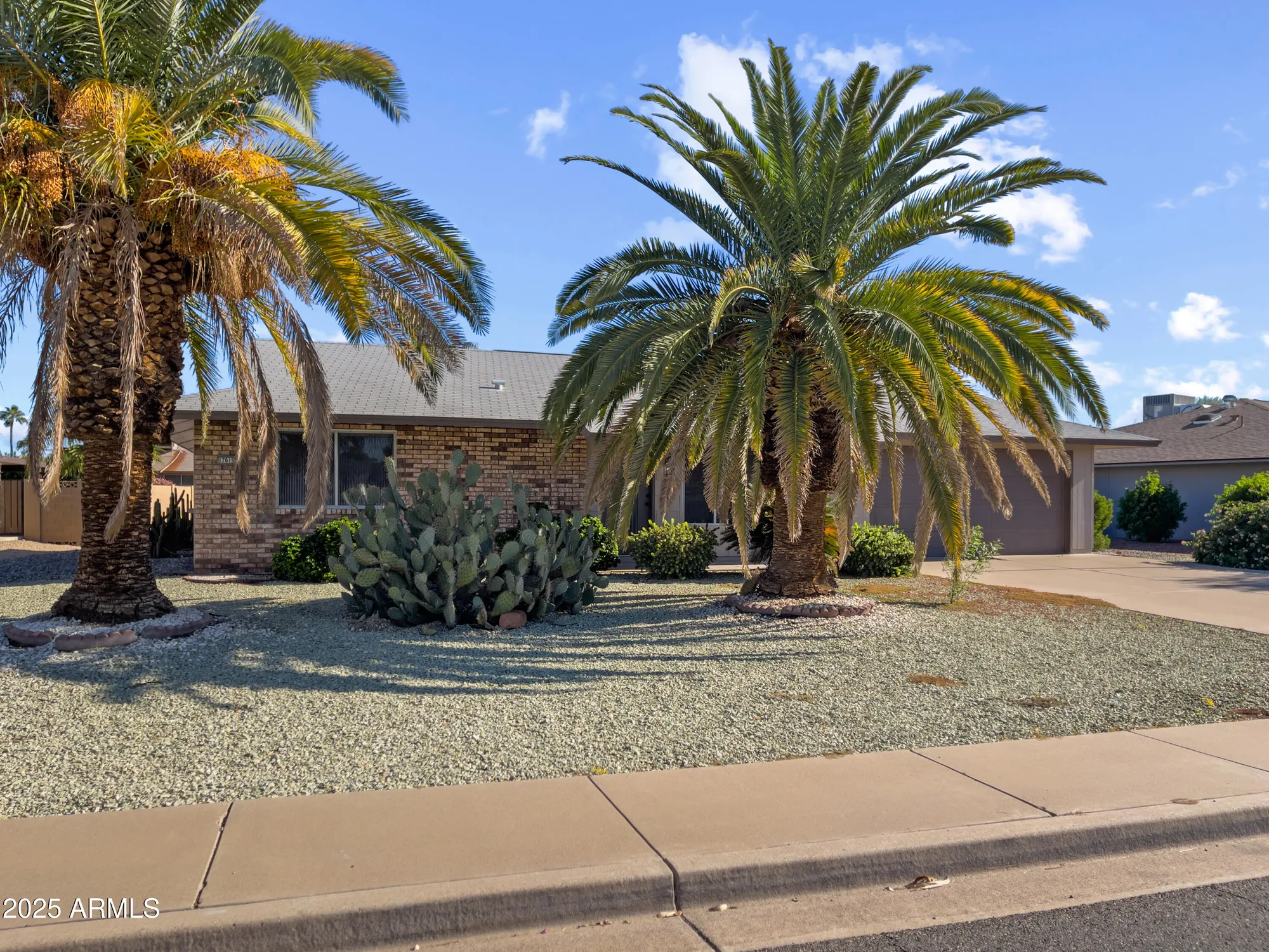 Property Slideshow image 37 of 44 | 17615 n whispering oaks dr, Sun City West, AZ, 85375