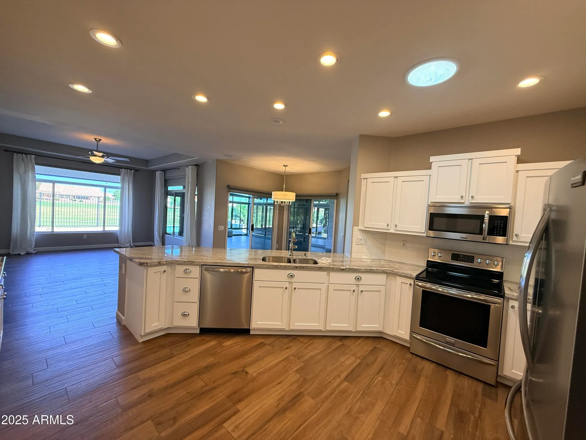 Property Slideshow image 13 of 51 | 15340 w gunsight dr, Sun City West, AZ, 85375