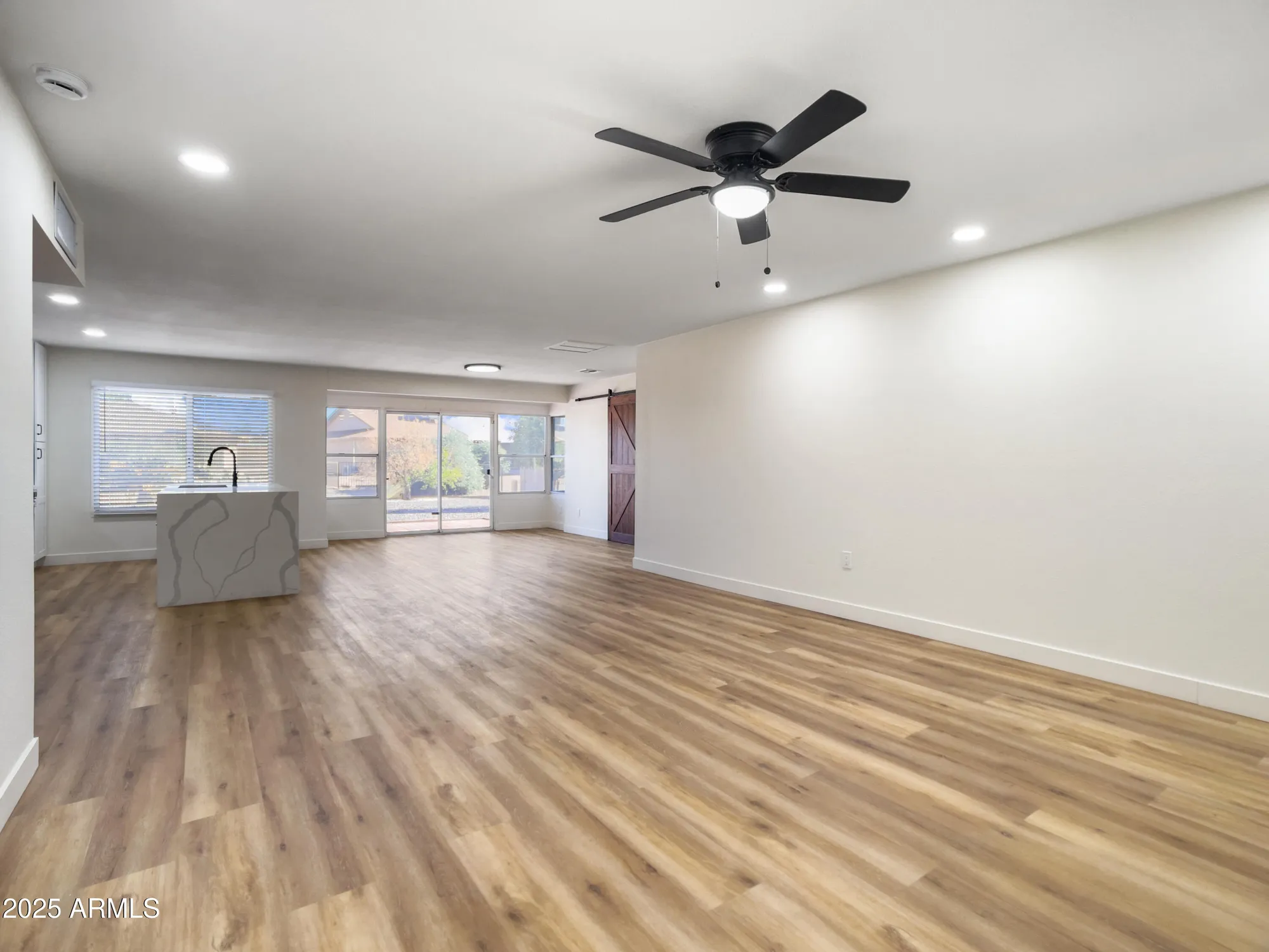 Property Slideshow image 26 of 44 | 17615 n whispering oaks dr, Sun City West, AZ, 85375