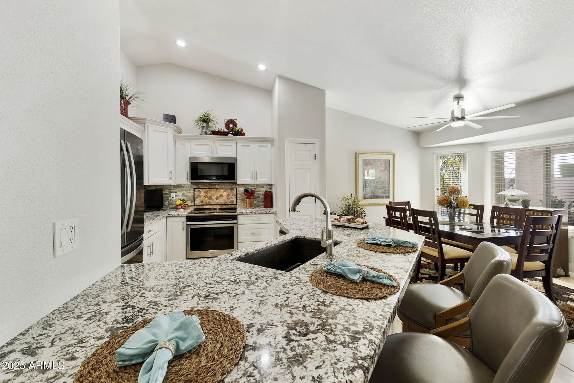 Property Slideshow image 4 of 16 | 26632 s nottingham ct, Sun Lakes, AZ, 85248