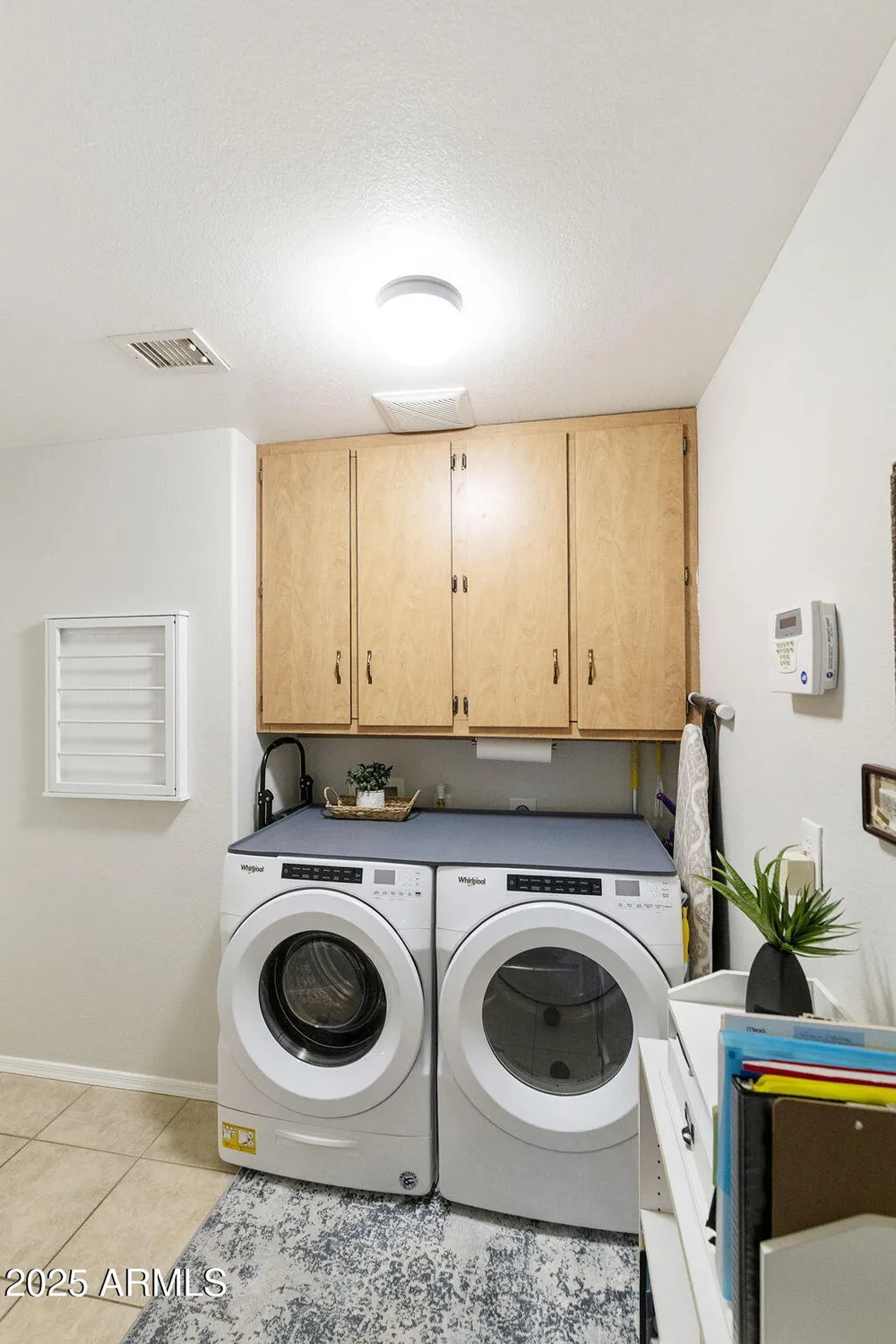 Property Slideshow image 9 of 16 | 26632 s nottingham ct, Sun Lakes, AZ, 85248