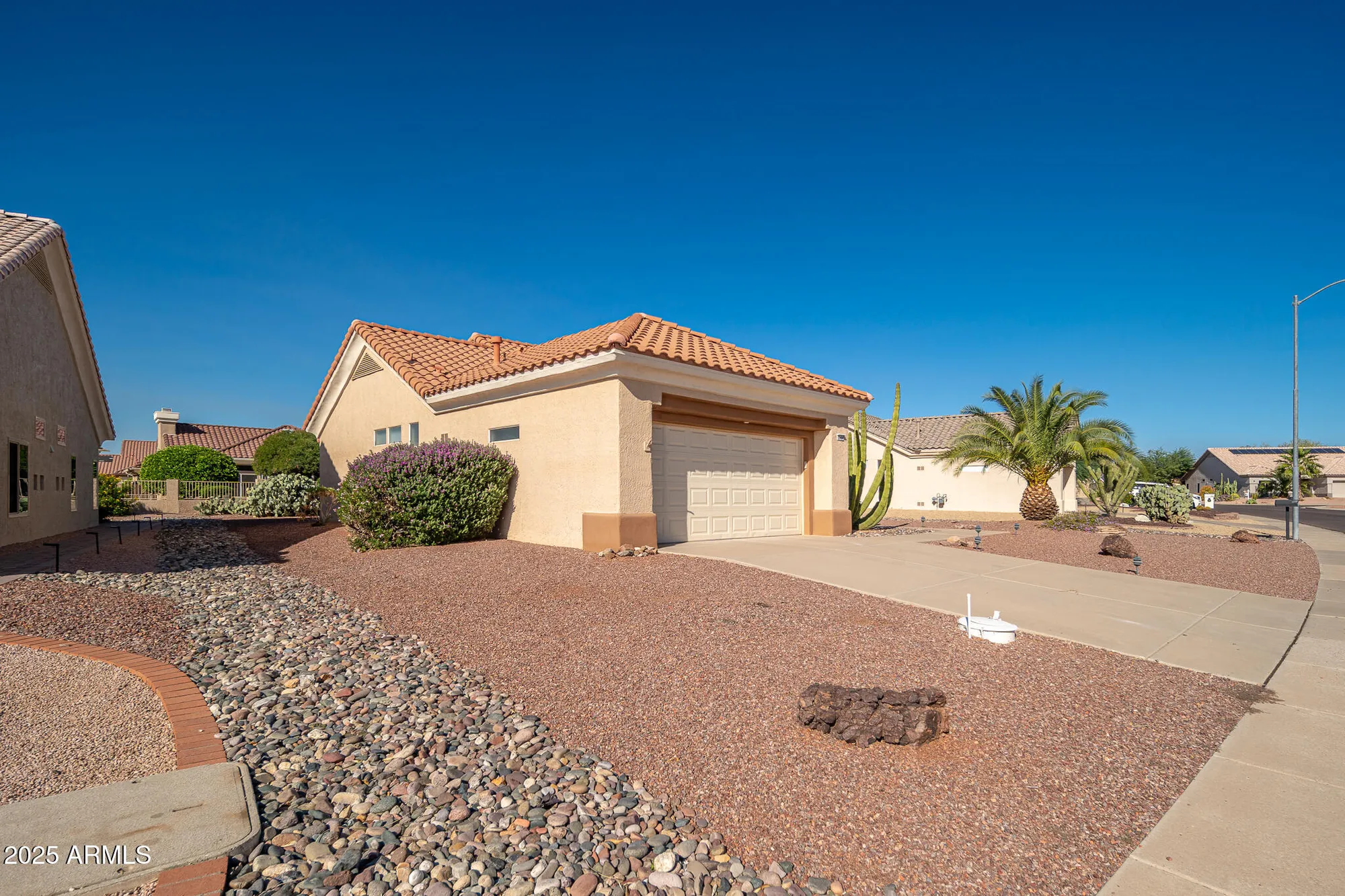 Property Slideshow image 13 of 42 | 22608 n dusty trail blvd, Sun City West, AZ, 85375