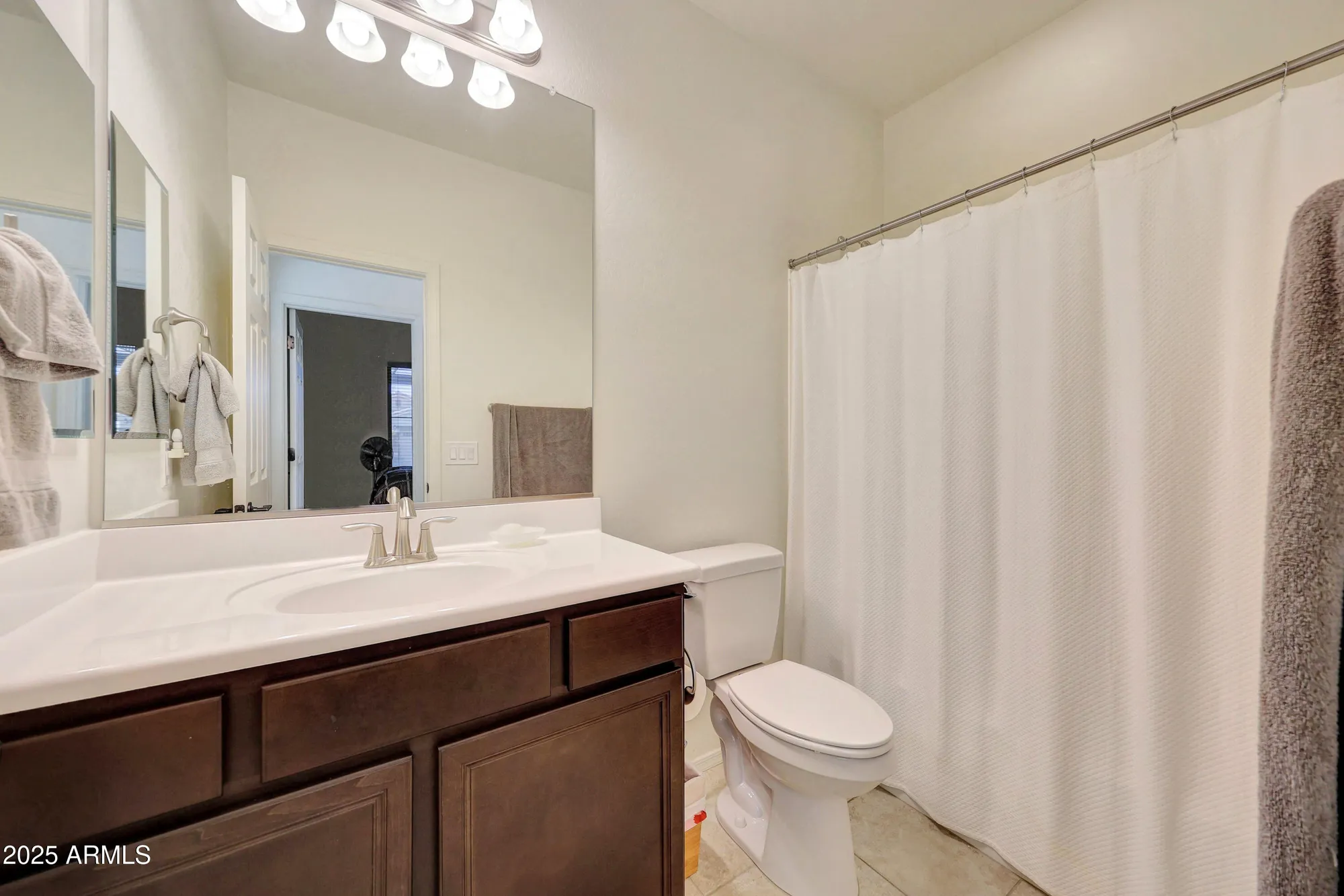 Property Slideshow image 8 of 29 | 16746 s 181st dr, Goodyear, AZ, 85338