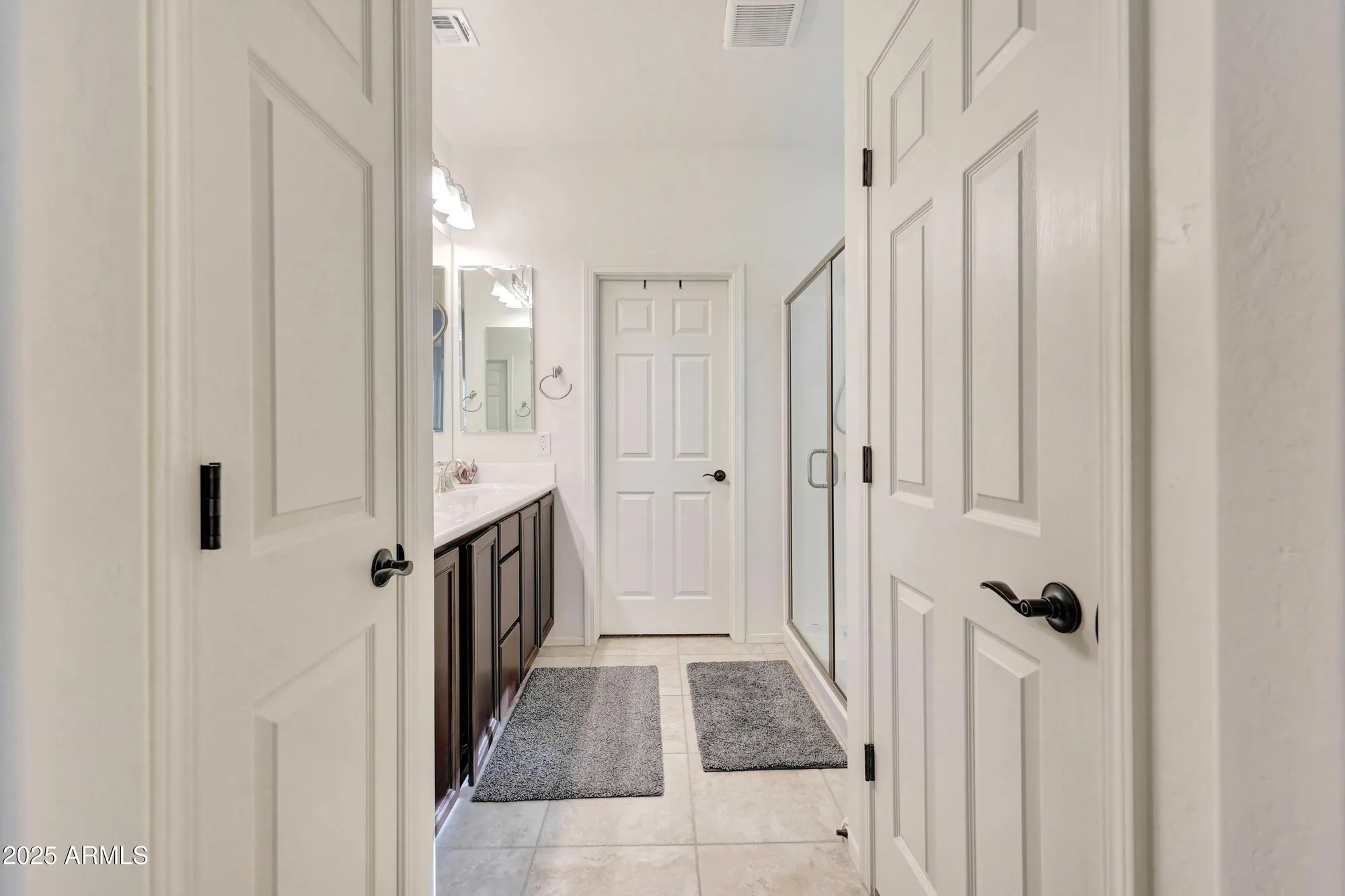 Property Slideshow image 12 of 29 | 16746 s 181st dr, Goodyear, AZ, 85338