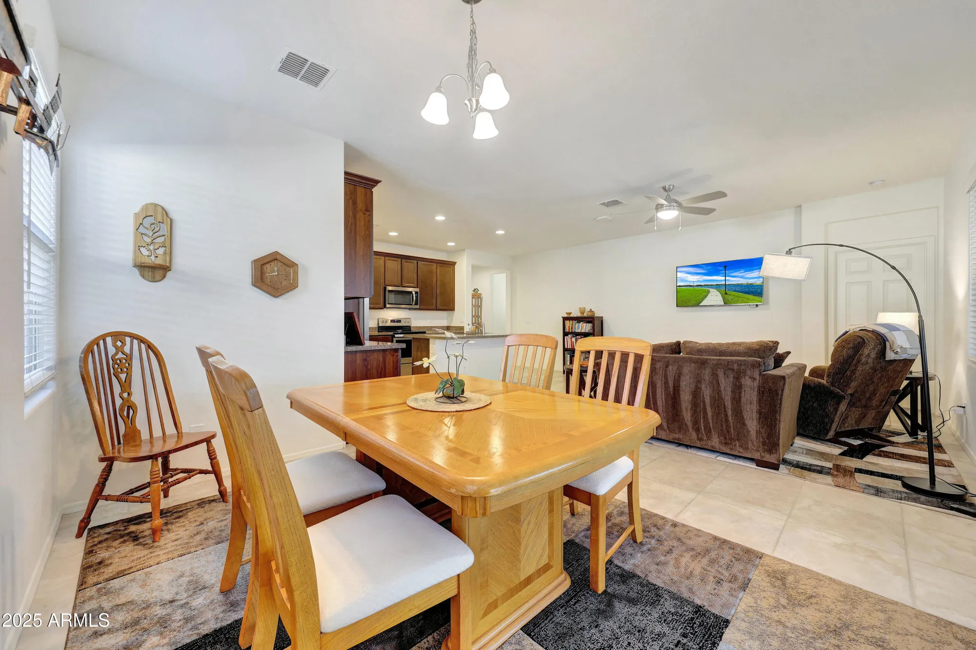 Property Slideshow image 21 of 29 | 16746 s 181st dr, Goodyear, AZ, 85338
