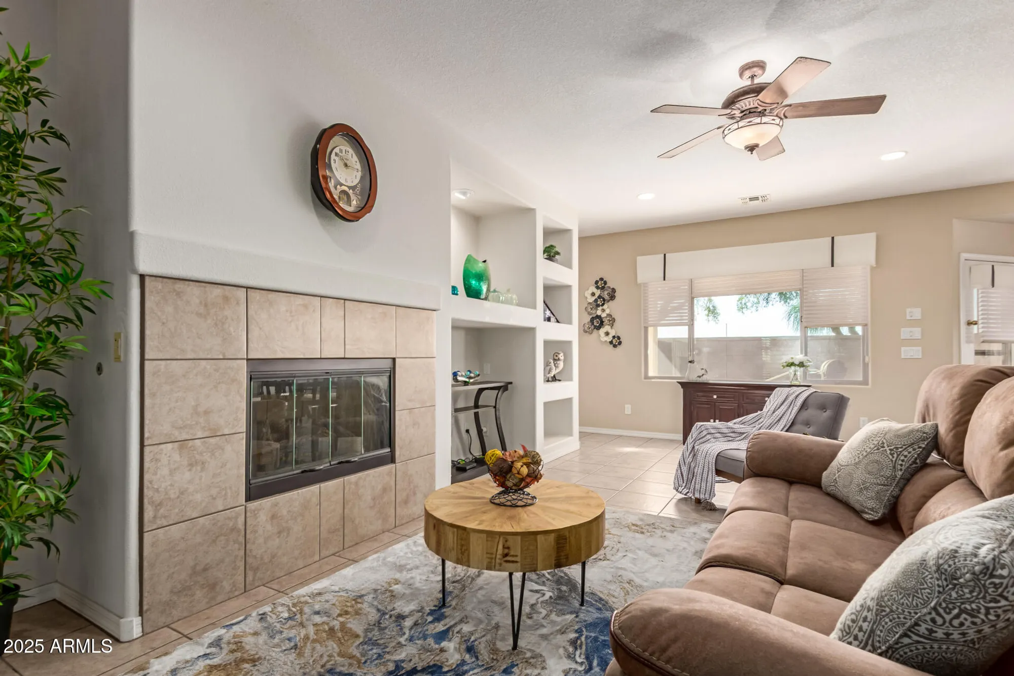 Property Slideshow image 5 of 27 | 3161 e gleneagle dr, Chandler, AZ, 85249