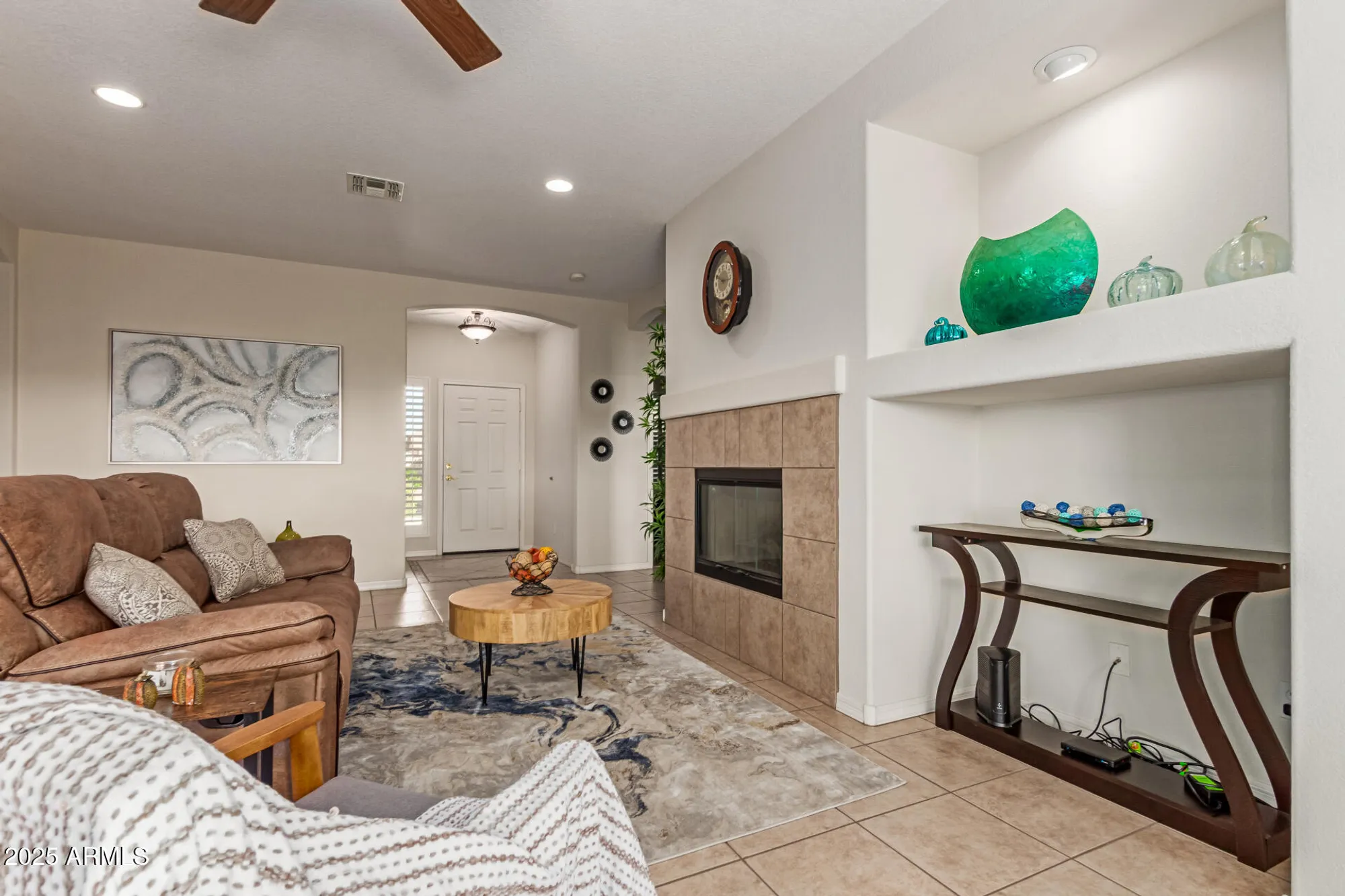 Property Slideshow image 6 of 27 | 3161 e gleneagle dr, Chandler, AZ, 85249