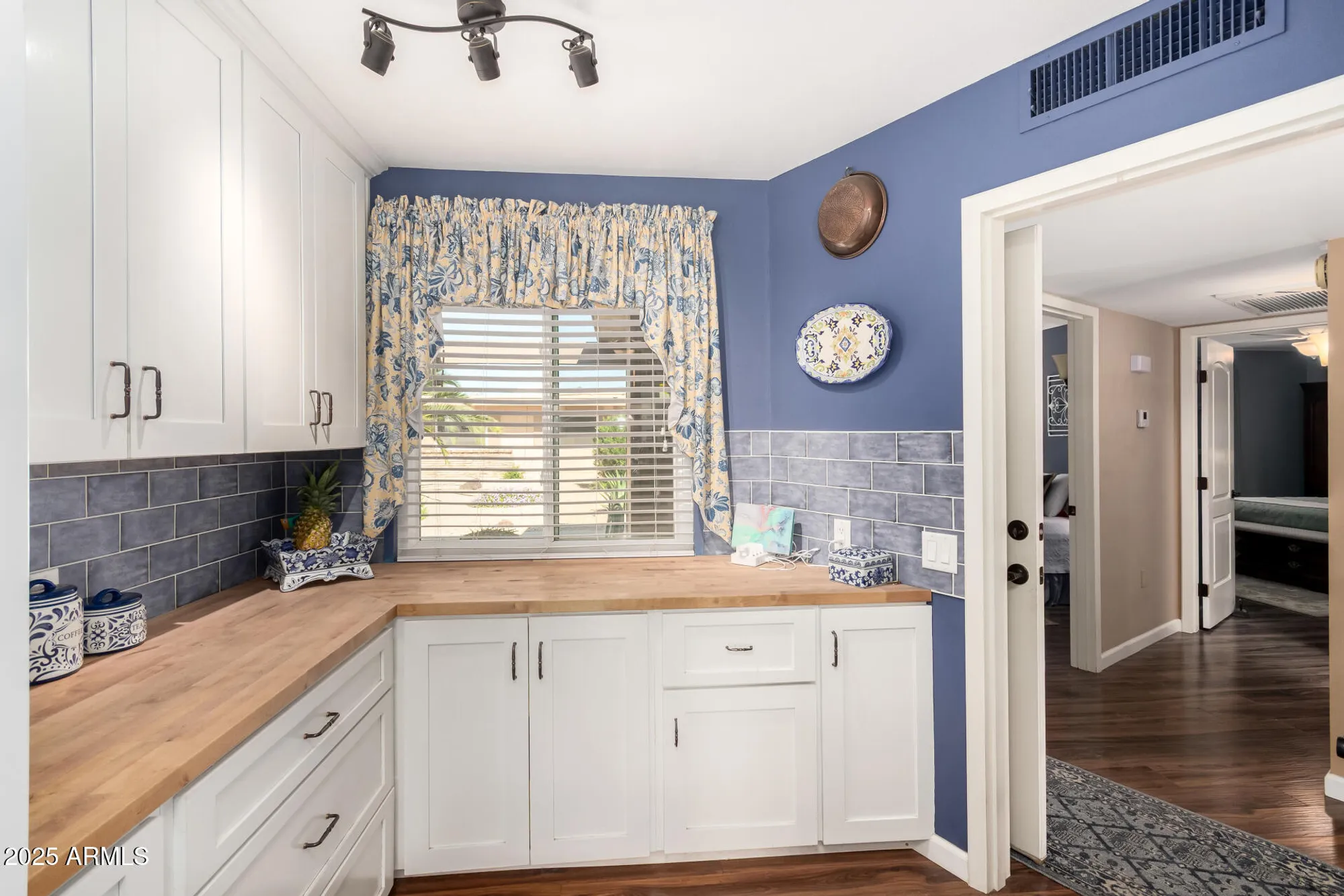 Property Slideshow image 11 of 31 | 13863 n 111th ave, Sun City, AZ, 85351