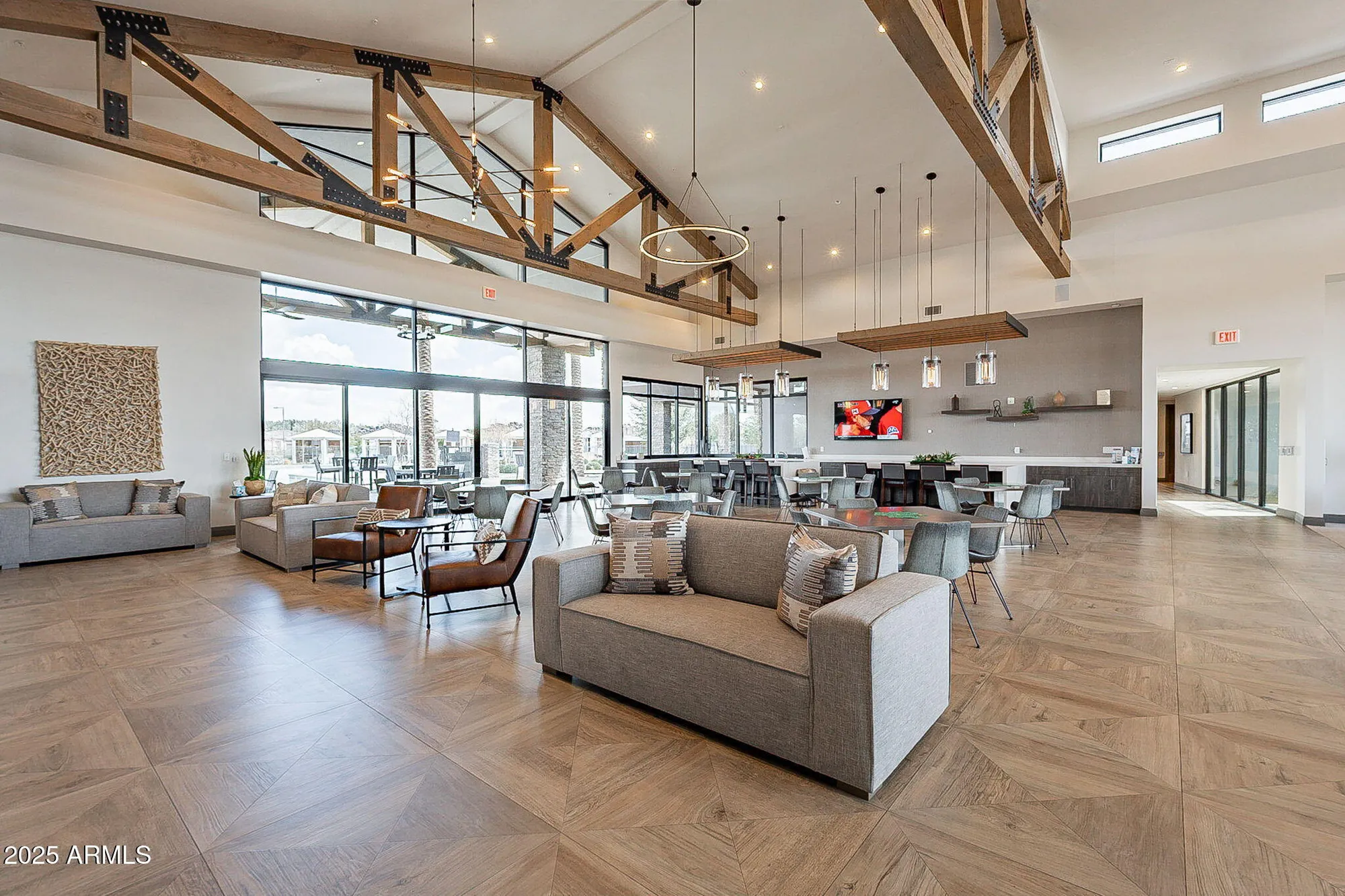 Property Slideshow image 19 of 30 | 1476 w sonoqui blvd, San Tan Valley, AZ, 85140