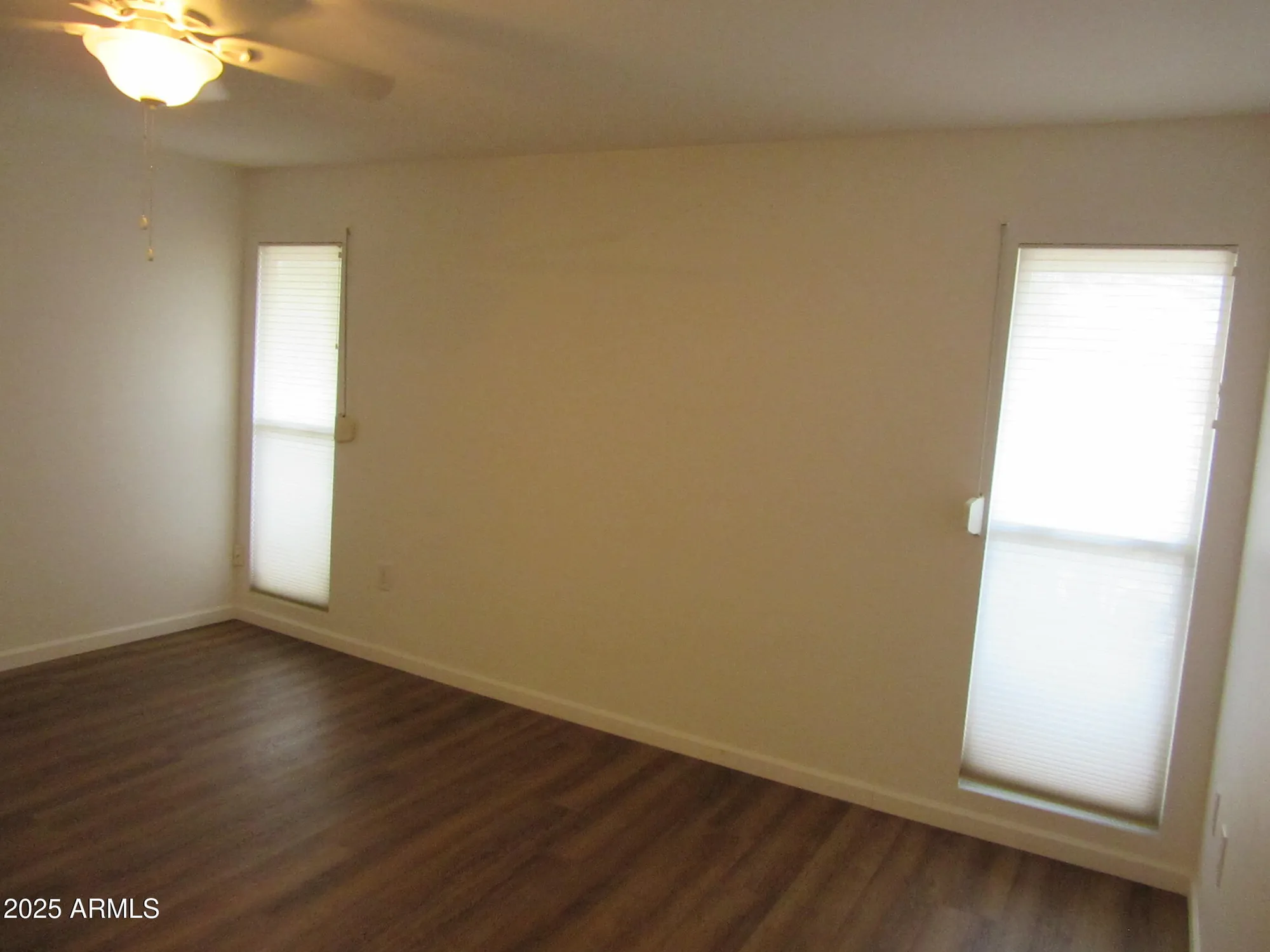 Property Slideshow image 13 of 28 | 9502 w pineridge dr, Sun City, AZ, 85351