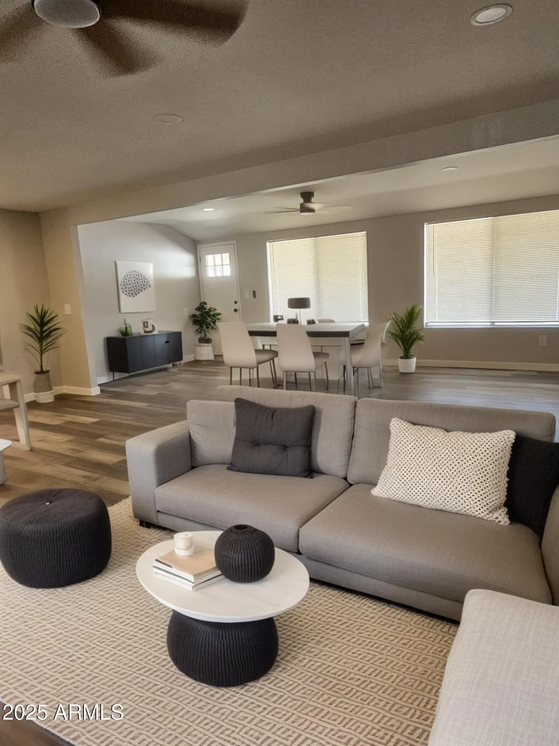 Property Slideshow image 10 of 15 | 10440 w cheryl dr, Sun City, AZ, 85351