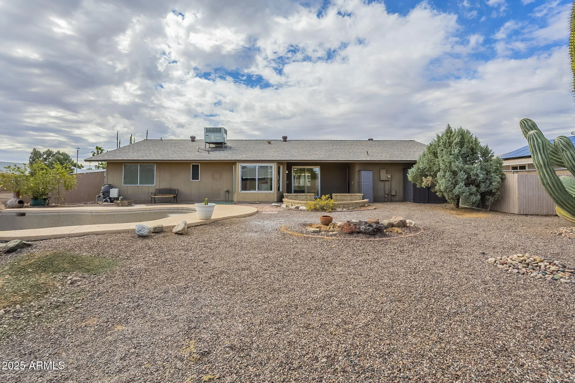 Property Slideshow image 40 of 45 | 19825 n 100th ave, Sun City, AZ, 85373