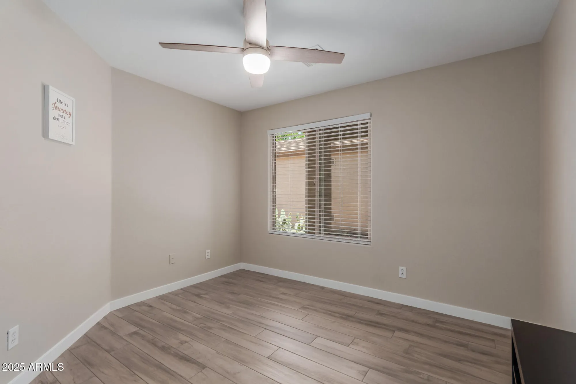 Property Slideshow image 13 of 31 | 3509 e hazeltine way, Chandler, AZ, 85249