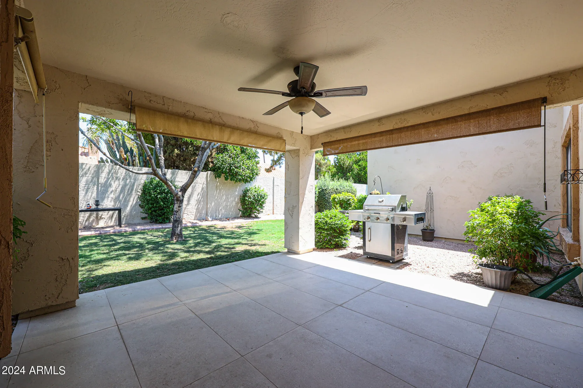 Property Slideshow image 19 of 23 | 9118 w topeka dr, Peoria, AZ, 85382
