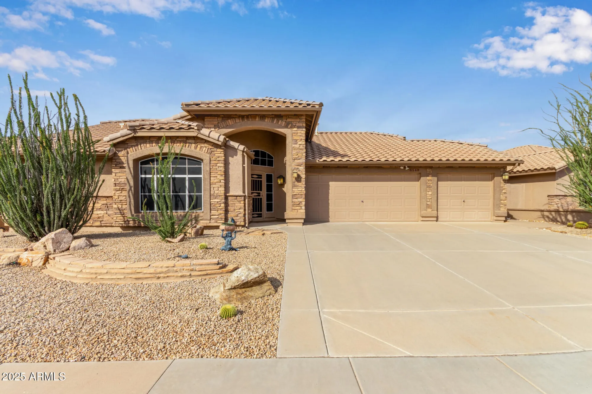 Property Slideshow image 1 of 29 | 8542 w rockwood dr, Peoria, AZ, 85382