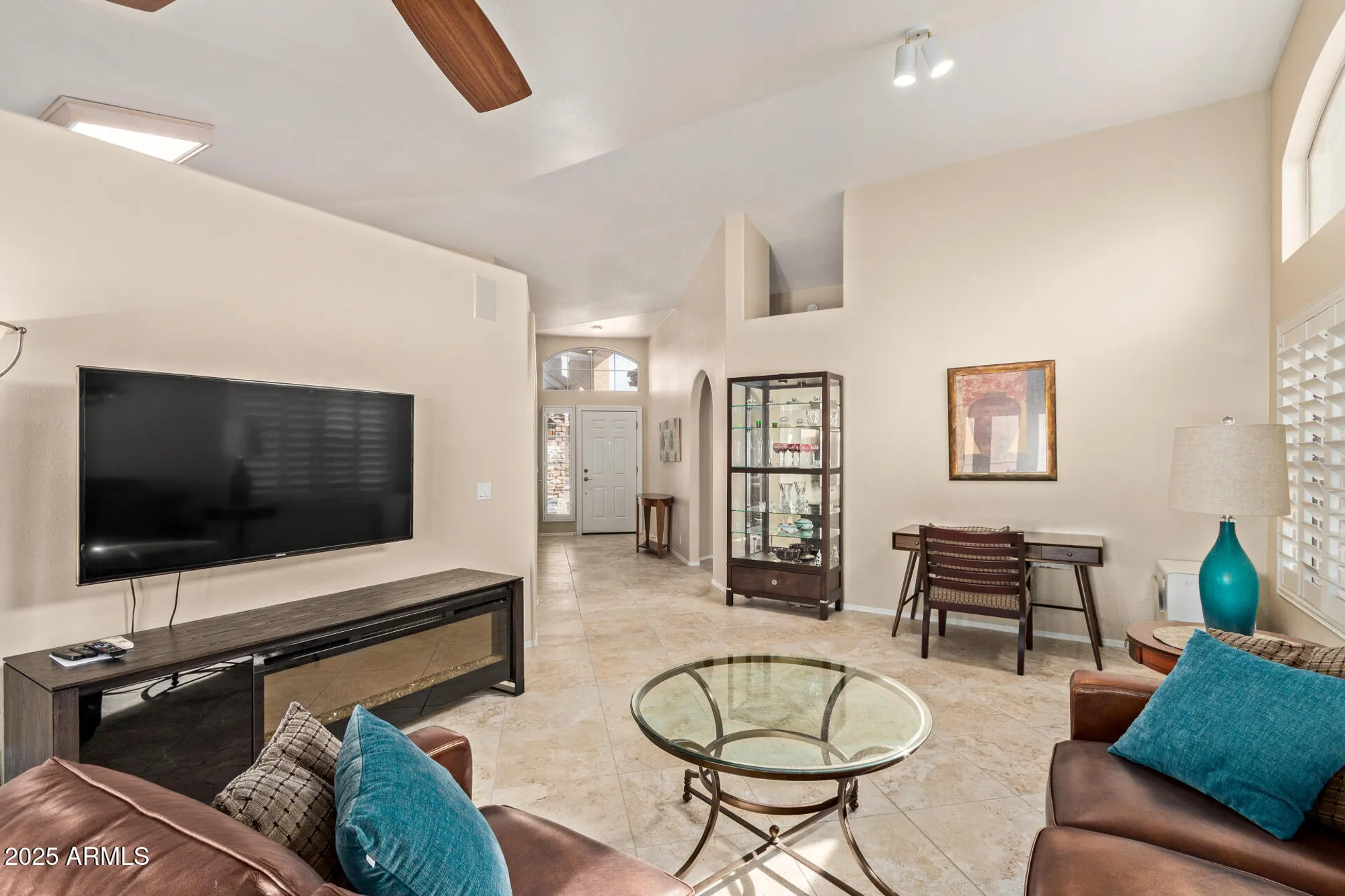 Property Slideshow image 10 of 29 | 8542 w rockwood dr, Peoria, AZ, 85382
