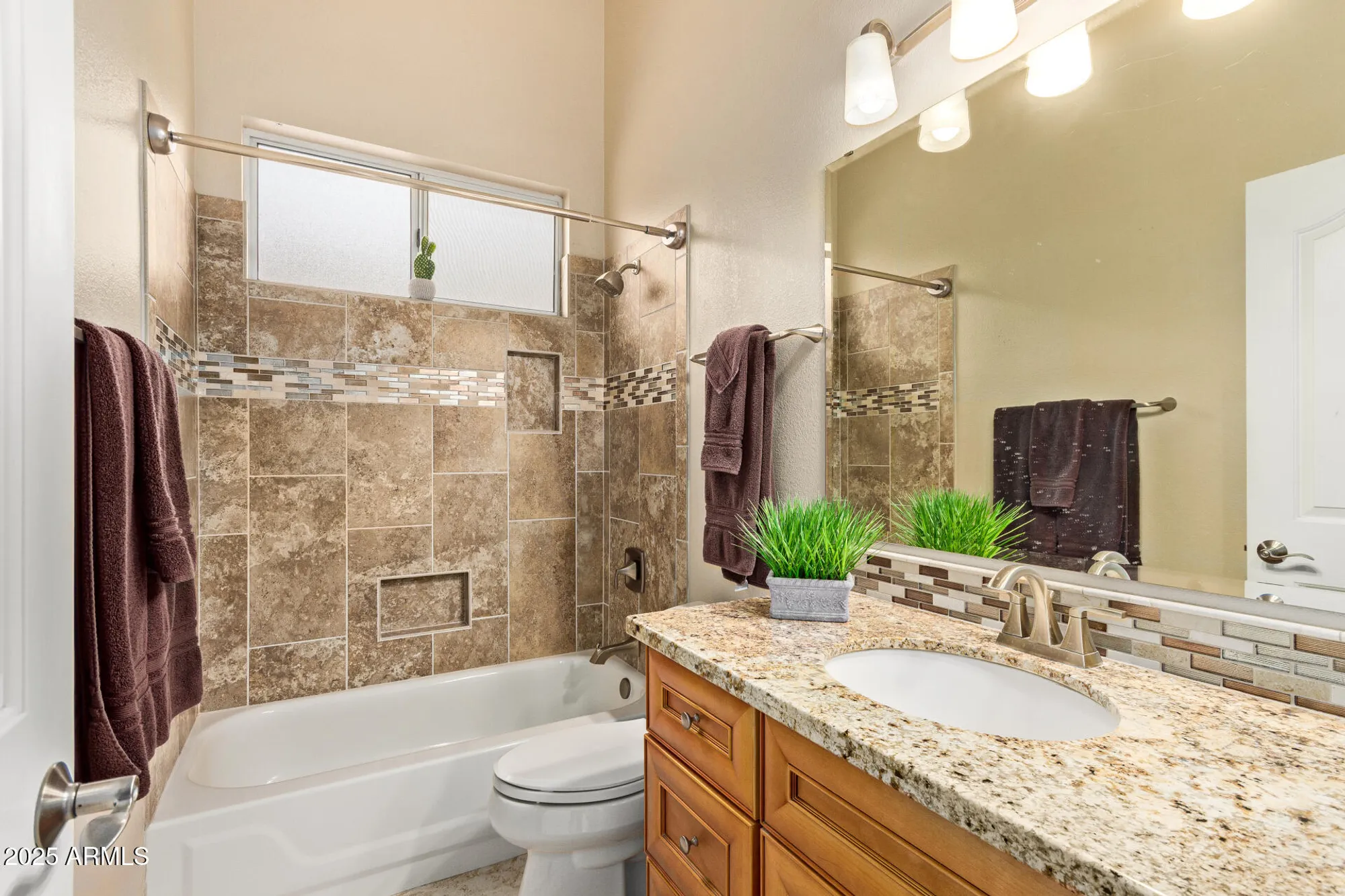 Property Slideshow image 23 of 29 | 8542 w rockwood dr, Peoria, AZ, 85382