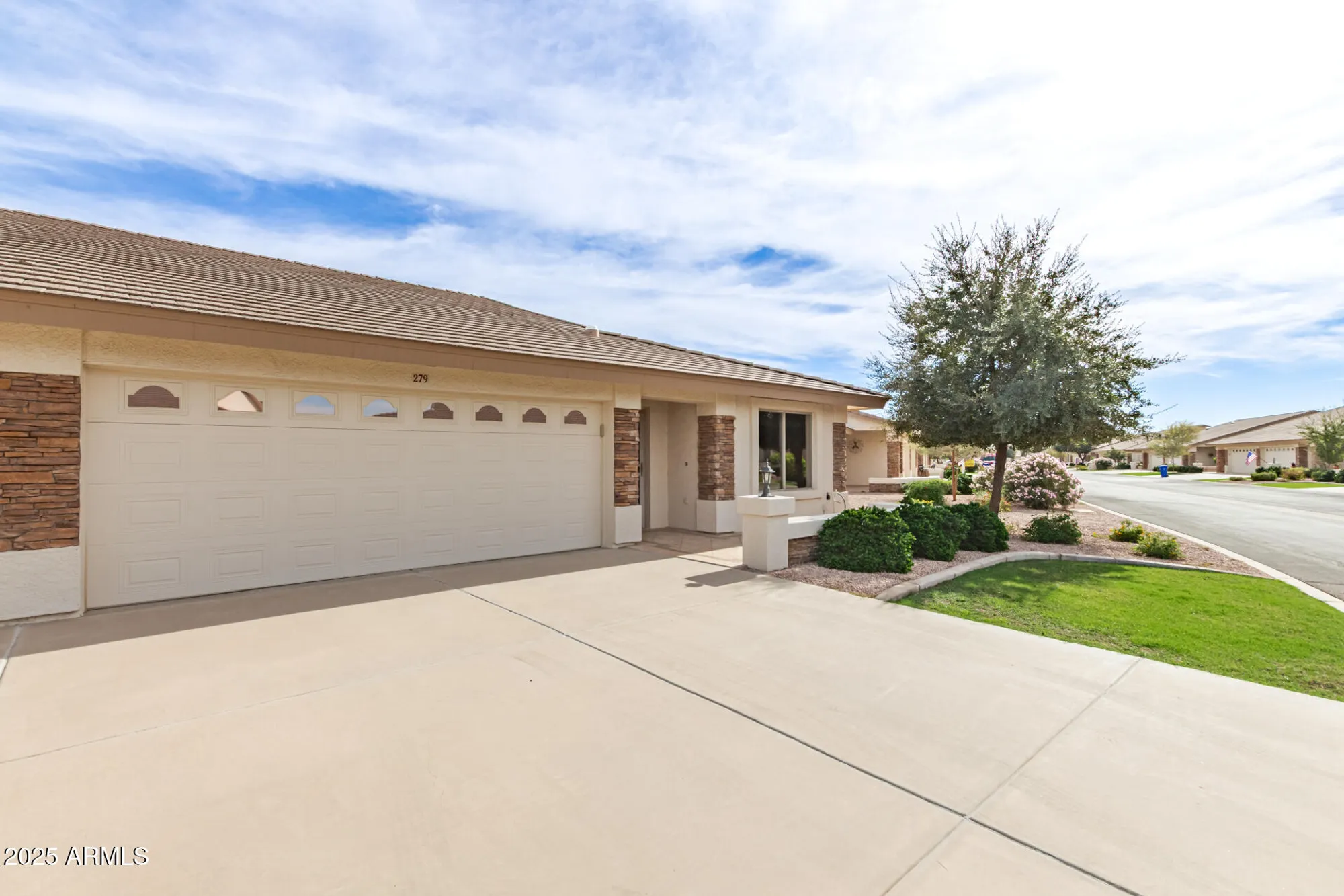 Property Slideshow image 2 of 42 | 11250 e kilarea ave 279, Mesa, AZ, 85209