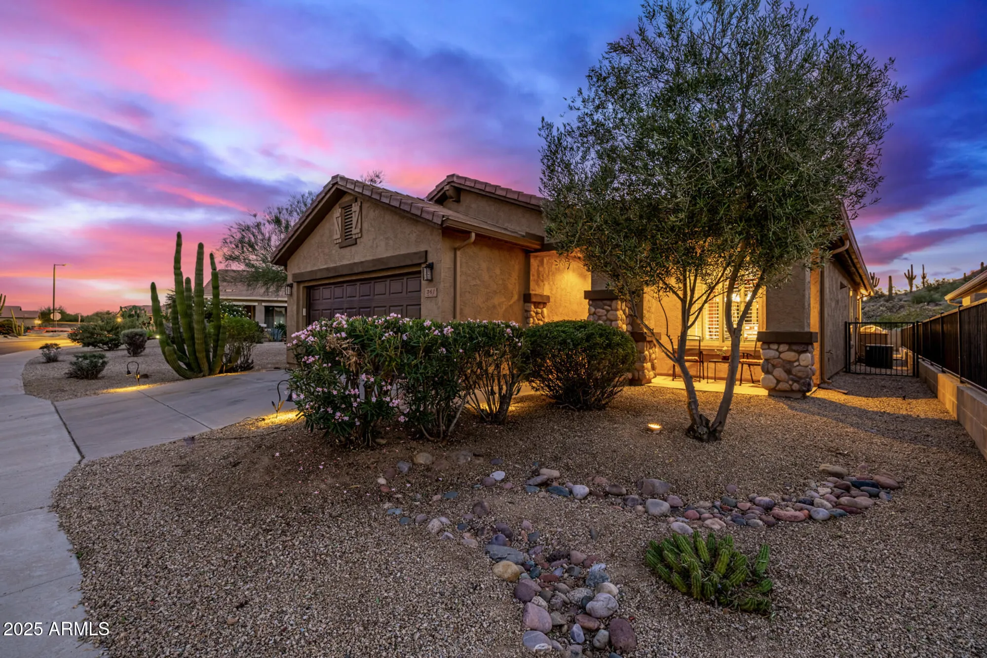 Property Slideshow image 38 of 64 | 361 w twin peaks pkwy, San Tan Valley, AZ, 85143