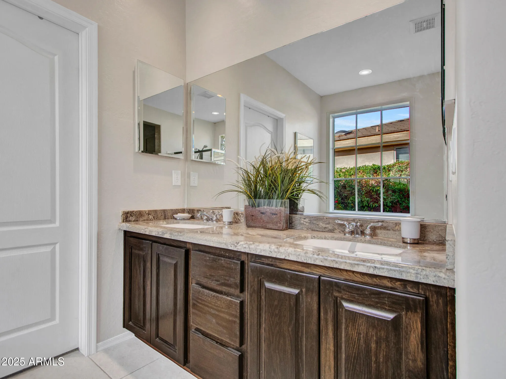 Property Slideshow image 17 of 49 | 41322 n clear crossing ct, Anthem, AZ, 85086