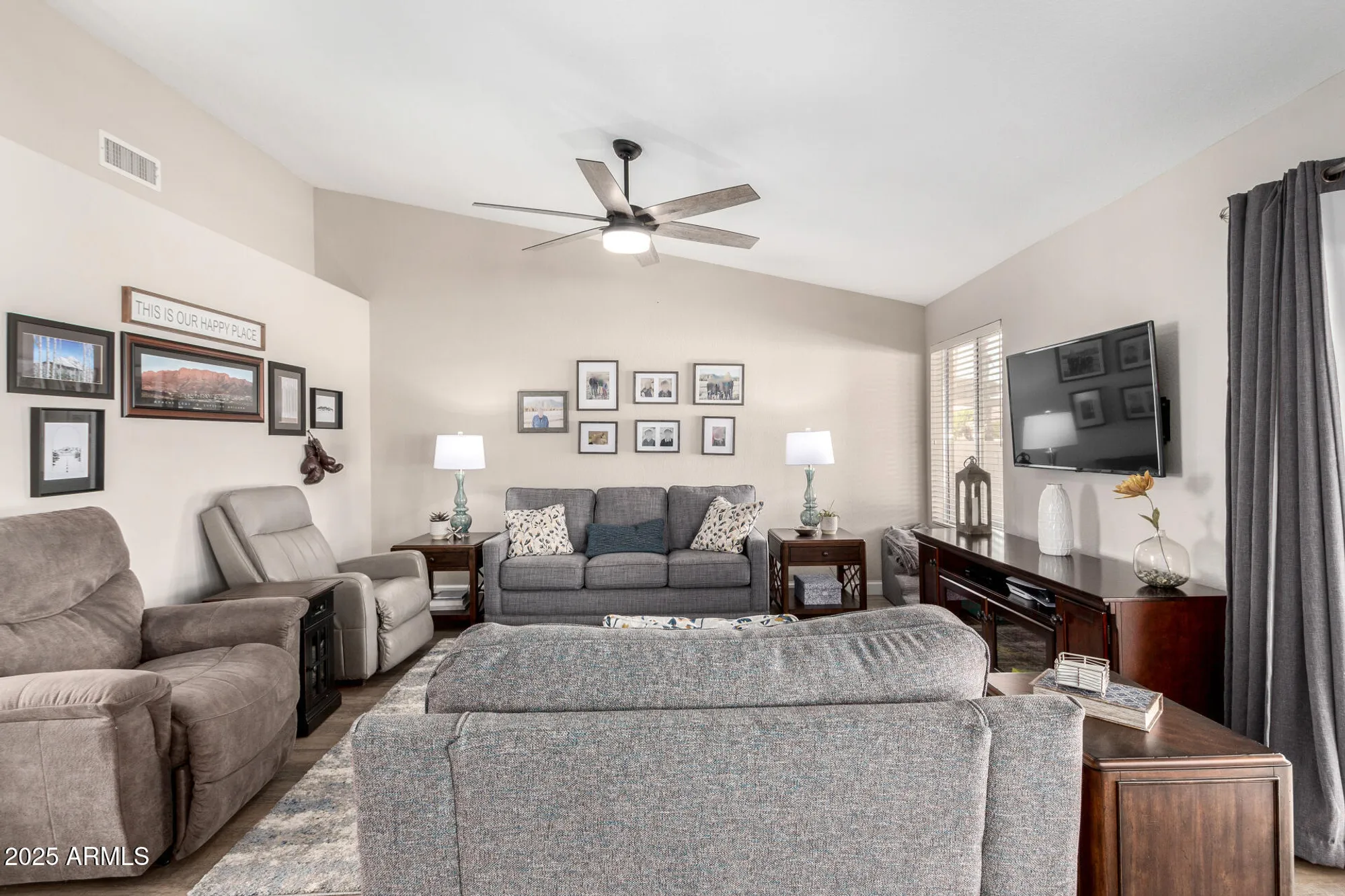 Property Slideshow image 11 of 29 | 10544 e halley dr, Sun Lakes, AZ, 85248