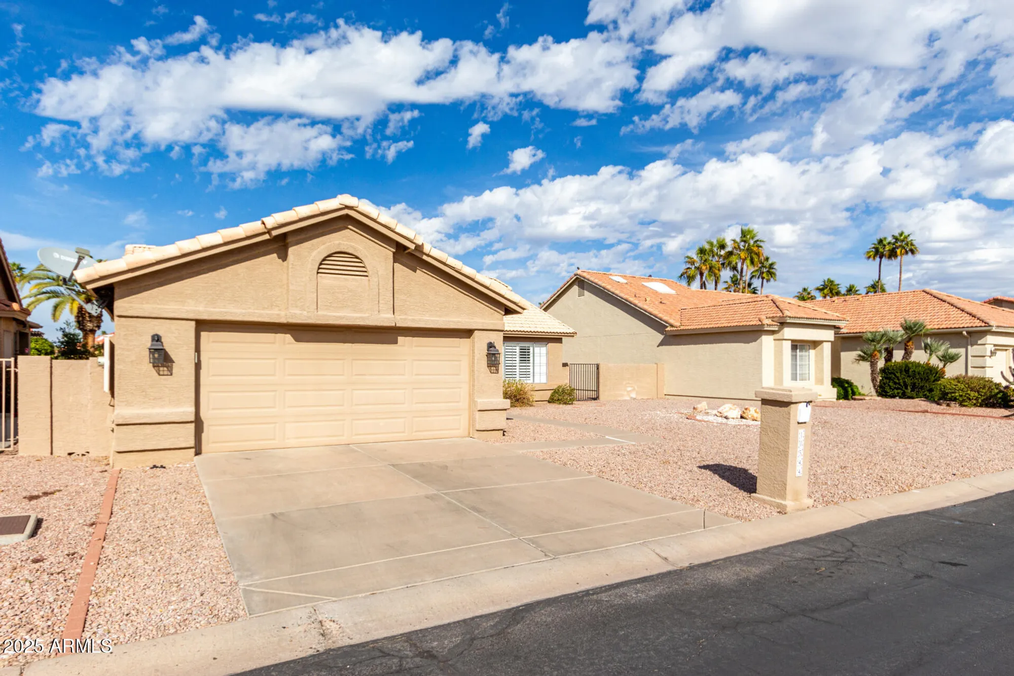 Property Slideshow image 26 of 29 | 10544 e halley dr, Sun Lakes, AZ, 85248