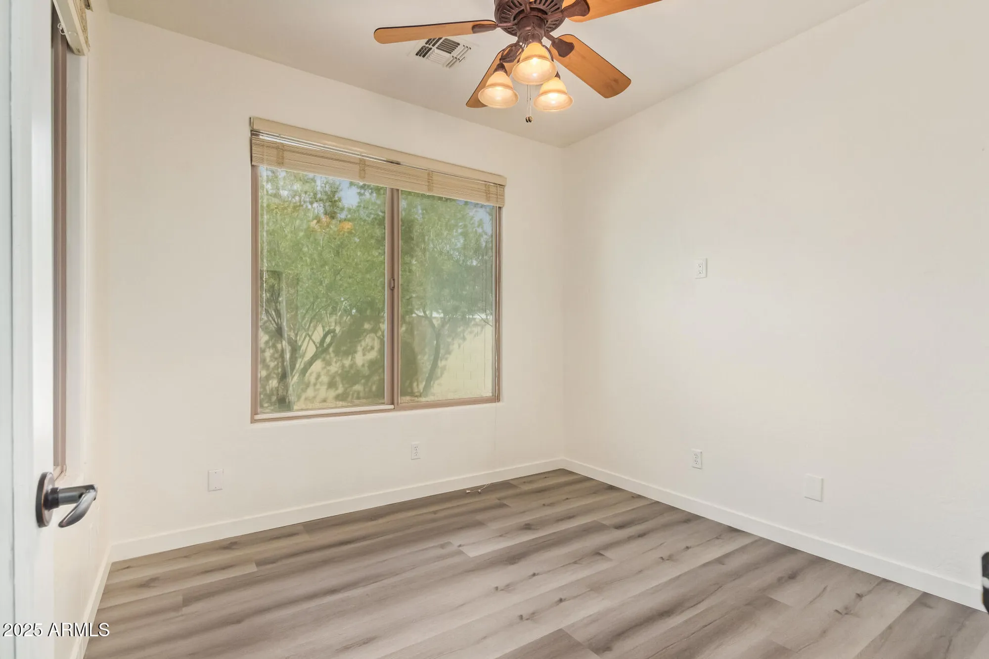 Property Slideshow image 25 of 36 | 148 w latigo cir, San Tan Valley, AZ, 85143