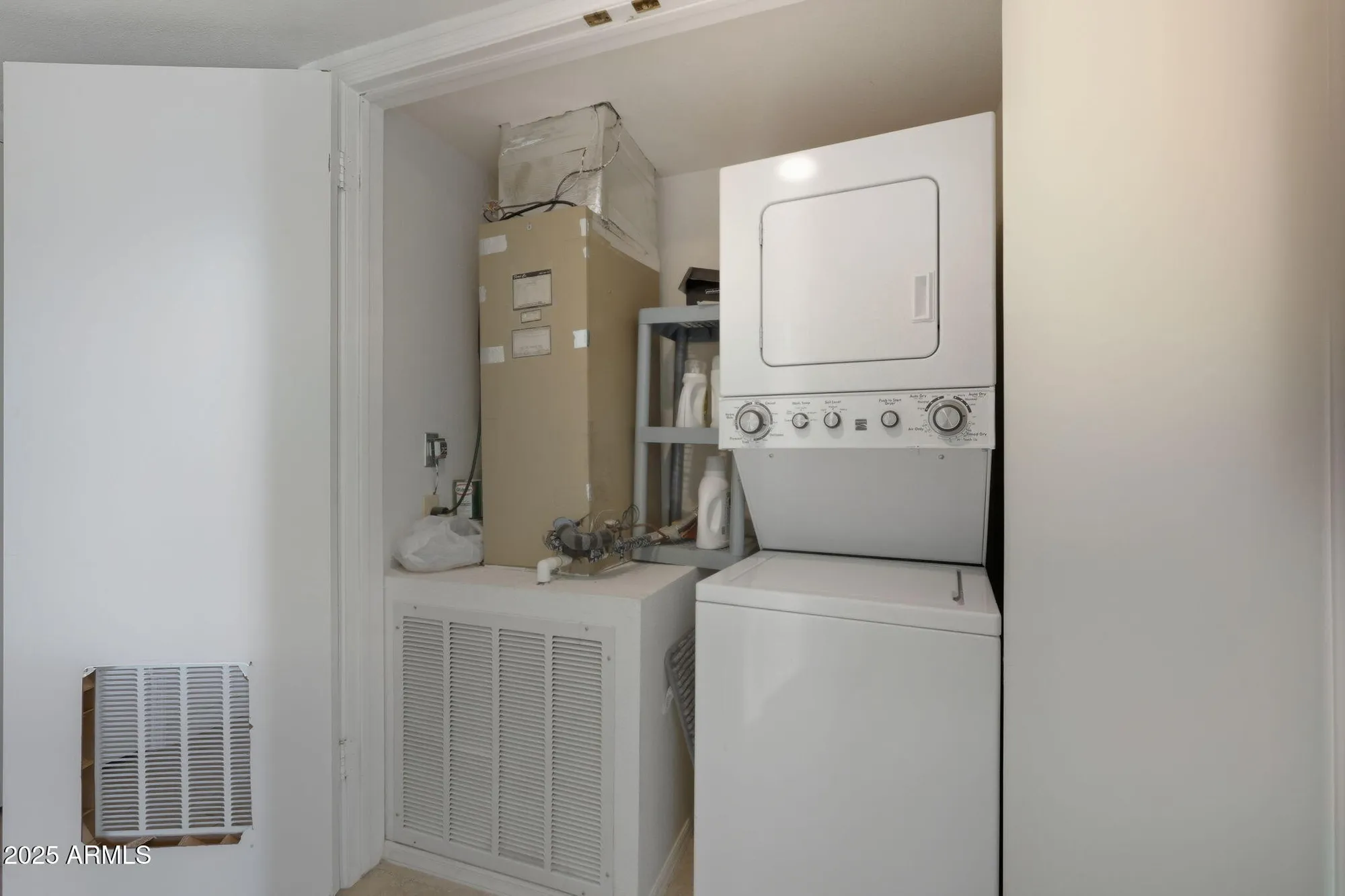 Property Slideshow image 17 of 24 | 5518 e lindstrom ln 3012, Mesa, AZ, 85215