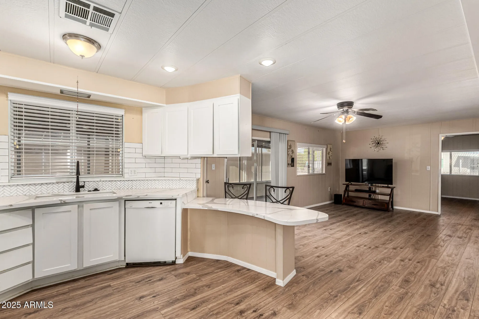 Property Slideshow image 12 of 31 | 9059 e olive ln, Sun Lakes, AZ, 85248