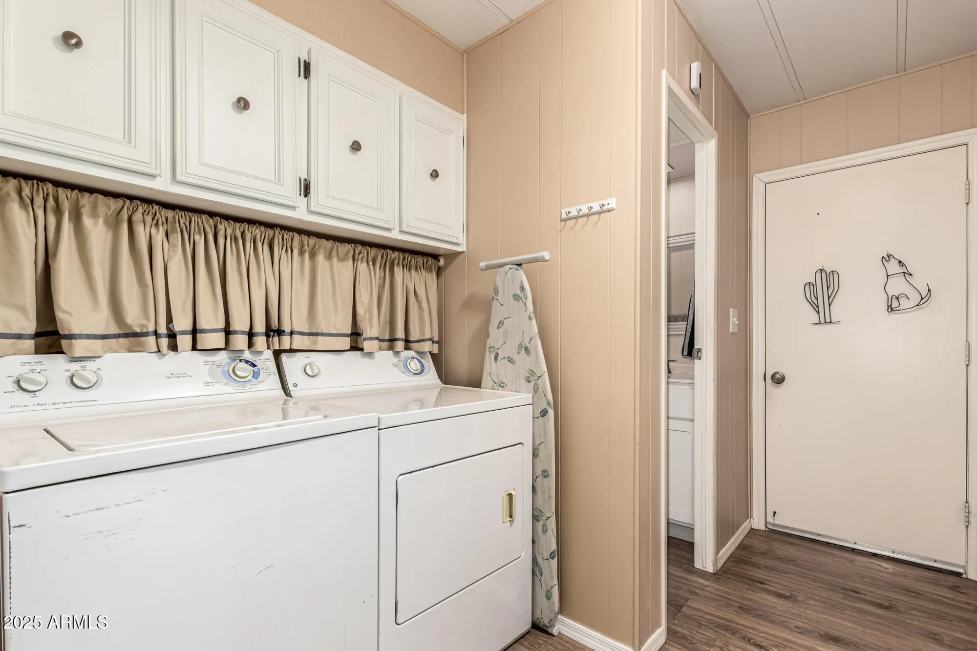 Property Slideshow image 7 of 31 | 9059 e olive ln, Sun Lakes, AZ, 85248