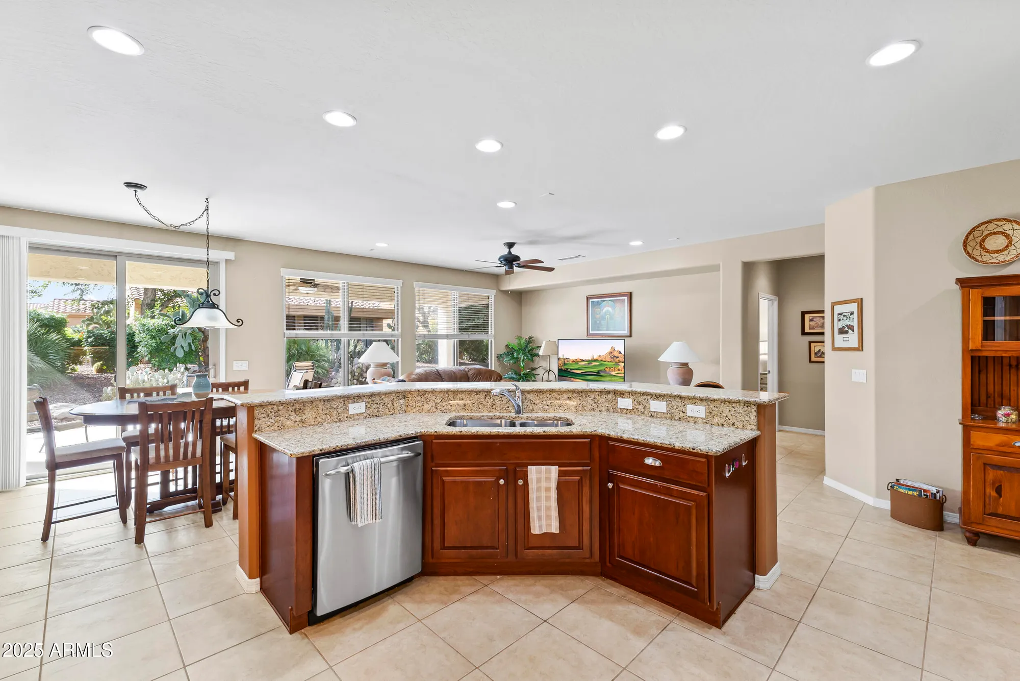 Property Slideshow image 14 of 55 | 26469 w pontiac dr, Buckeye, AZ, 85396