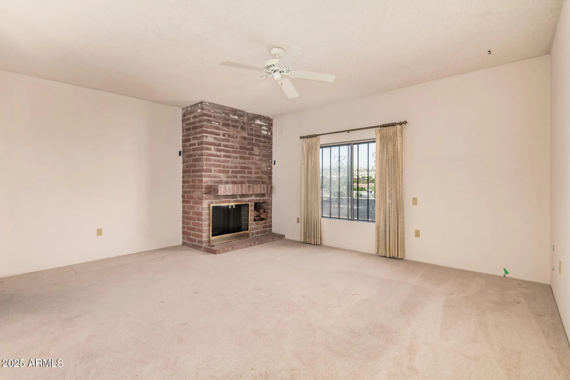 Property Slideshow image 5 of 25 | 1409 w calle mendoza, Green Valley, AZ, 85622