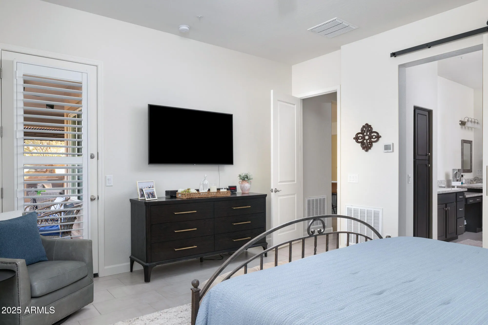 Property Slideshow image 17 of 41 | 29565 n sorrento dr, Peoria, AZ, 85383