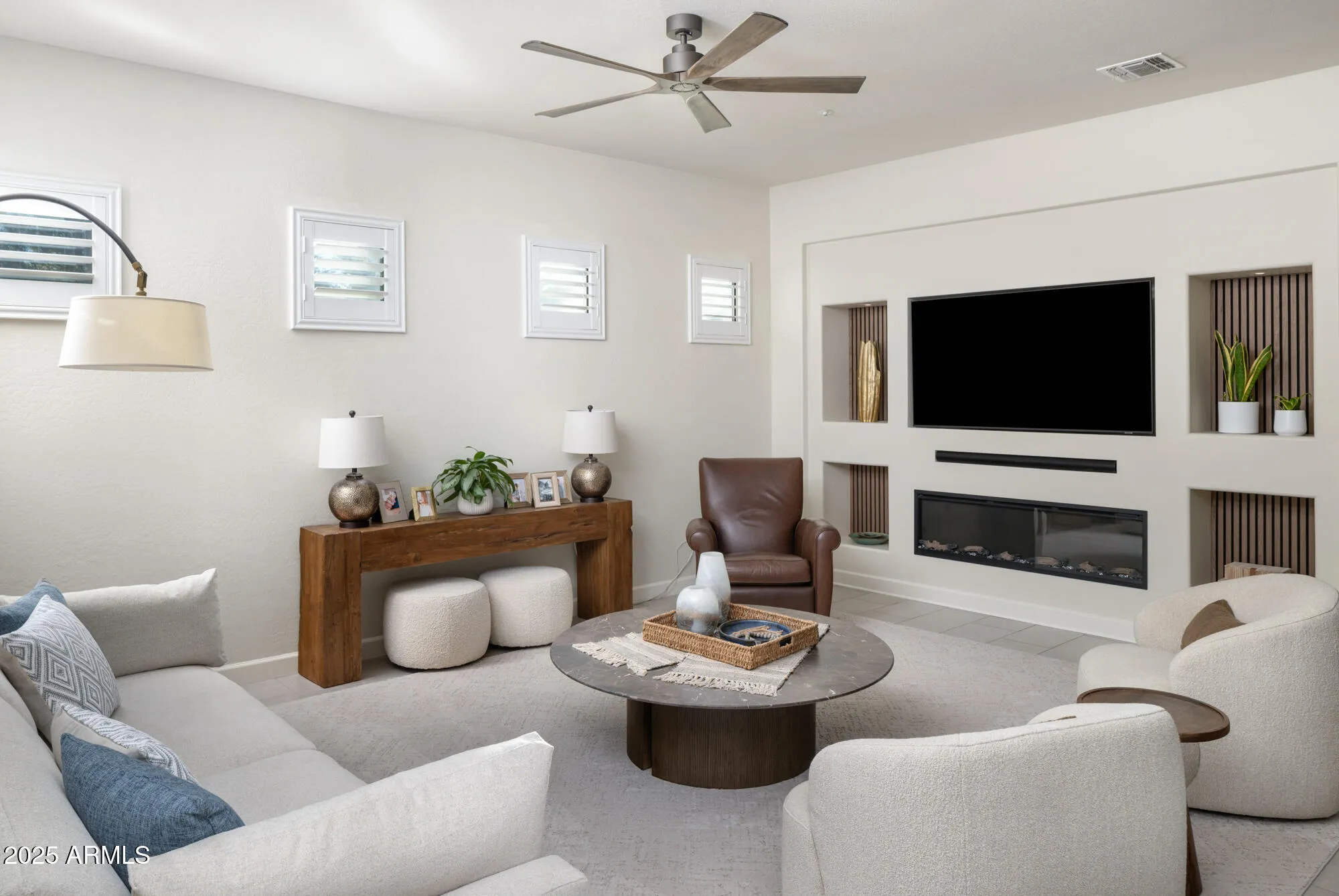 Property Slideshow image 10 of 41 | 29565 n sorrento dr, Peoria, AZ, 85383