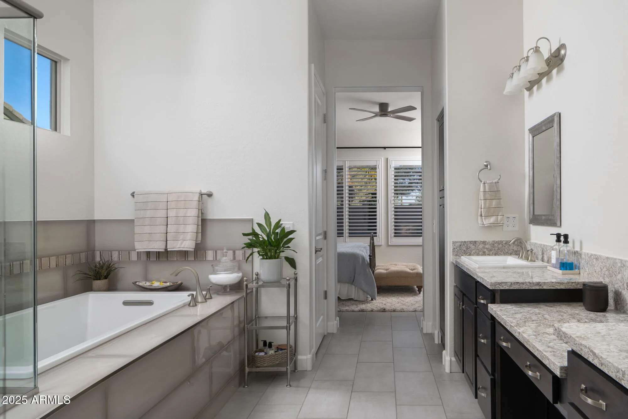 Property Slideshow image 19 of 41 | 29565 n sorrento dr, Peoria, AZ, 85383