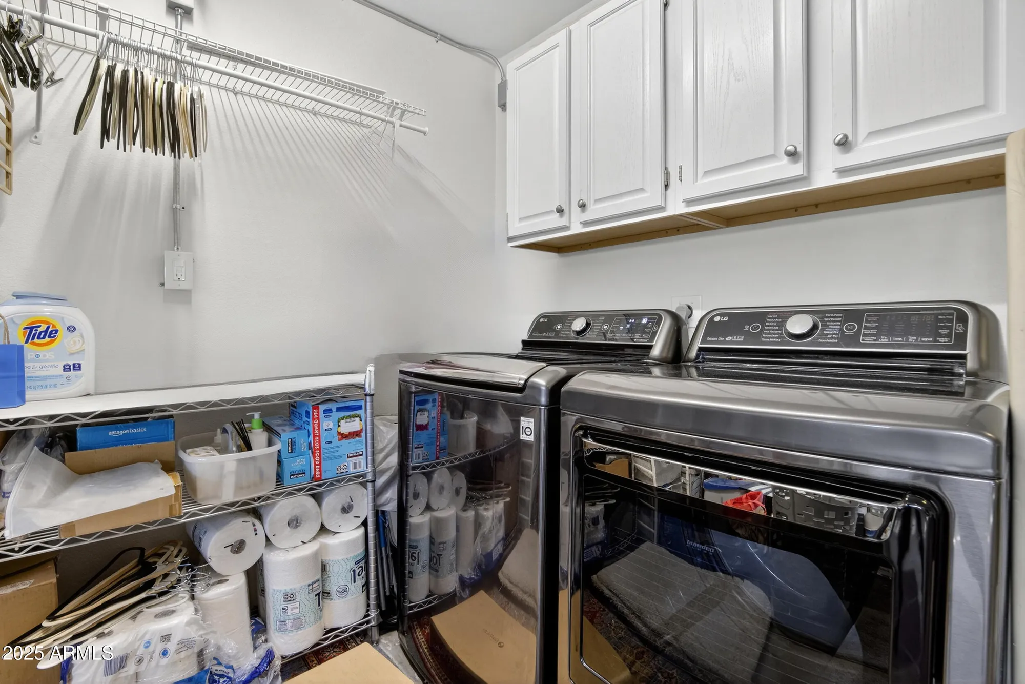 Property Slideshow image 13 of 15 | 19426 n 85th dr, Peoria, AZ, 85382