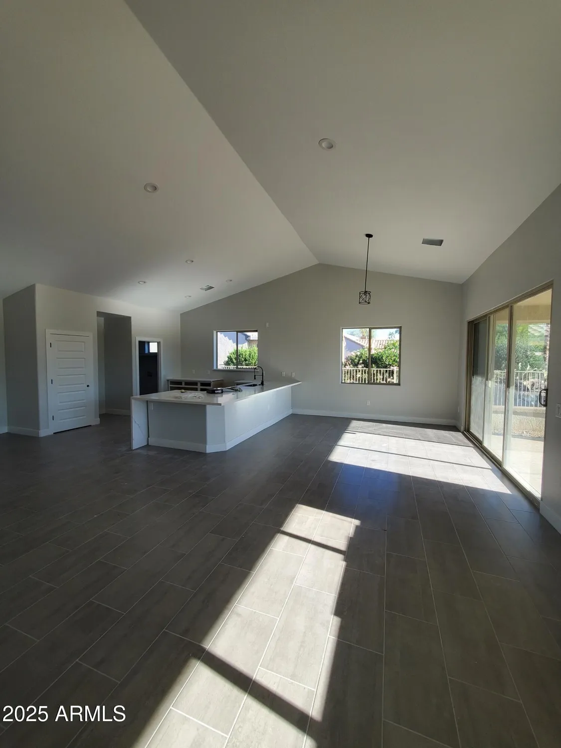 Property Slideshow image 5 of 33 | 20565 n garden ct, Surprise, AZ, 85374