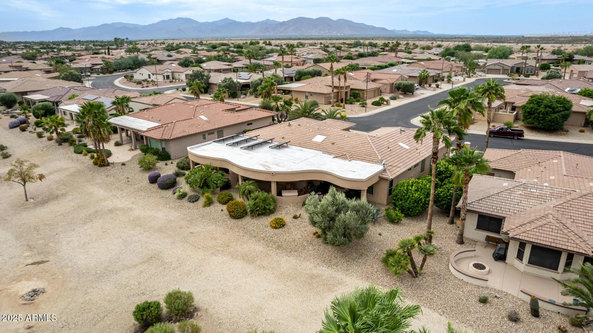 Property Slideshow image 44 of 48 | 17121 w whitmore hall ln, Surprise, AZ, 85387