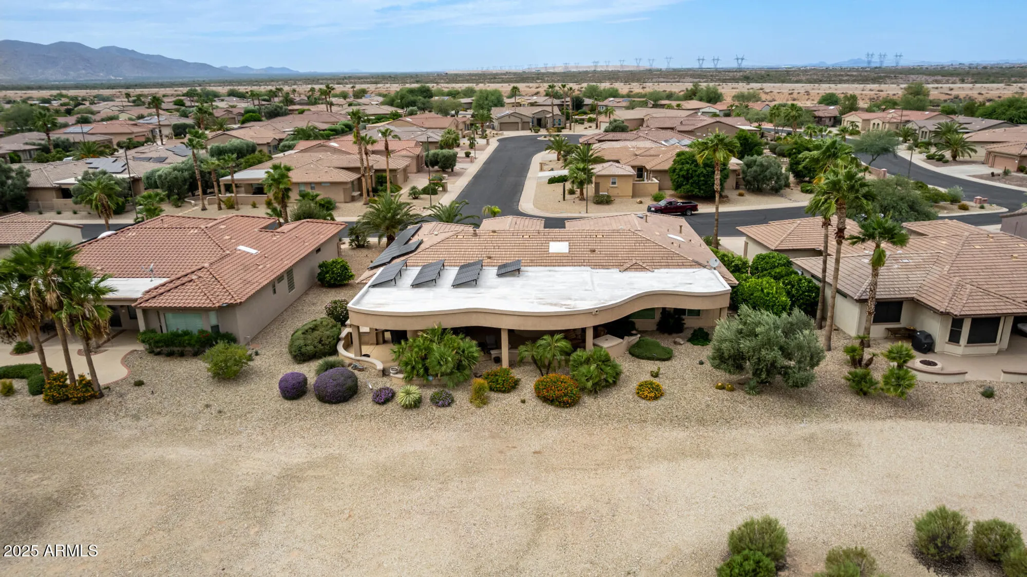 Property Slideshow image 48 of 48 | 17121 w whitmore hall ln, Surprise, AZ, 85387