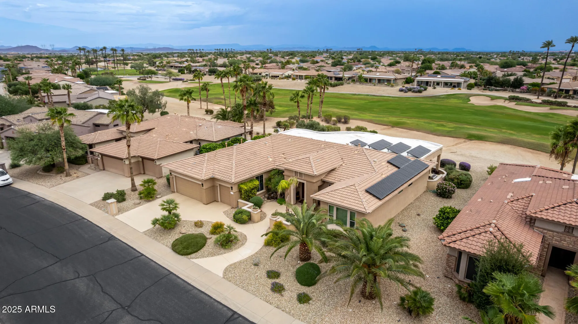 Property Slideshow image 42 of 48 | 17121 w whitmore hall ln, Surprise, AZ, 85387