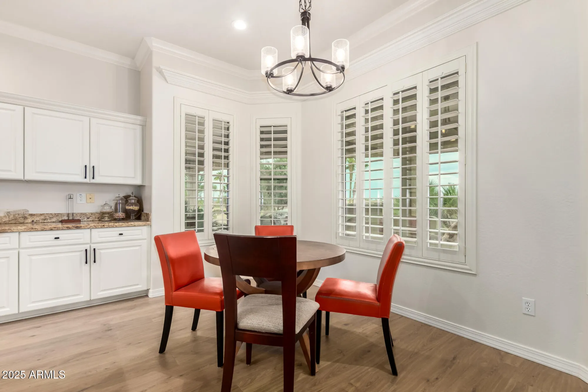 Property Slideshow image 15 of 48 | 17121 w whitmore hall ln, Surprise, AZ, 85387