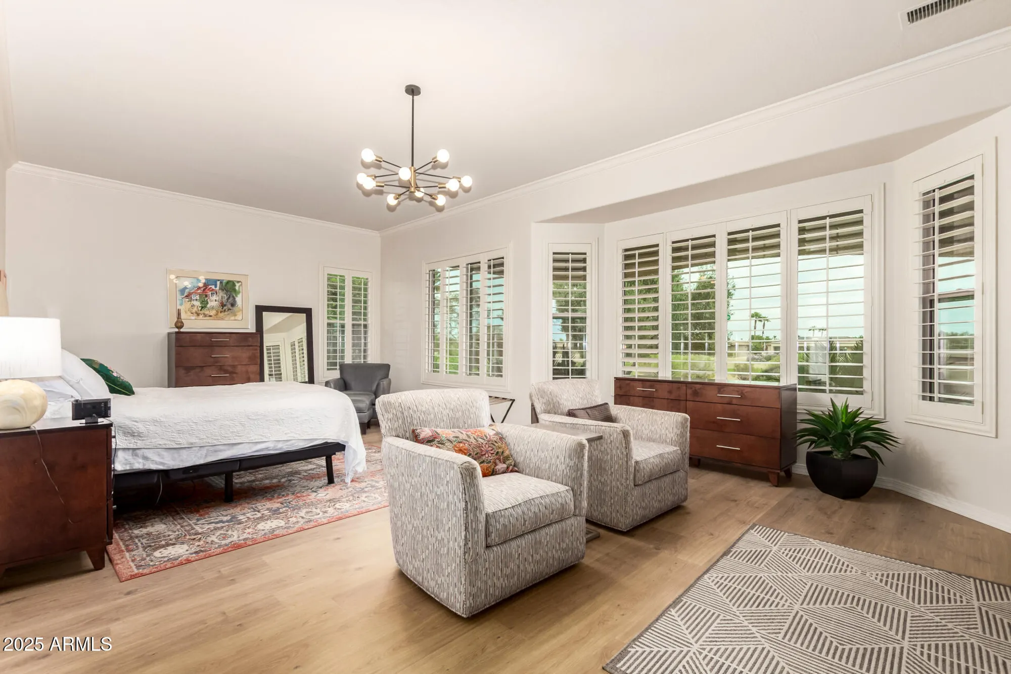 Property Slideshow image 17 of 48 | 17121 w whitmore hall ln, Surprise, AZ, 85387