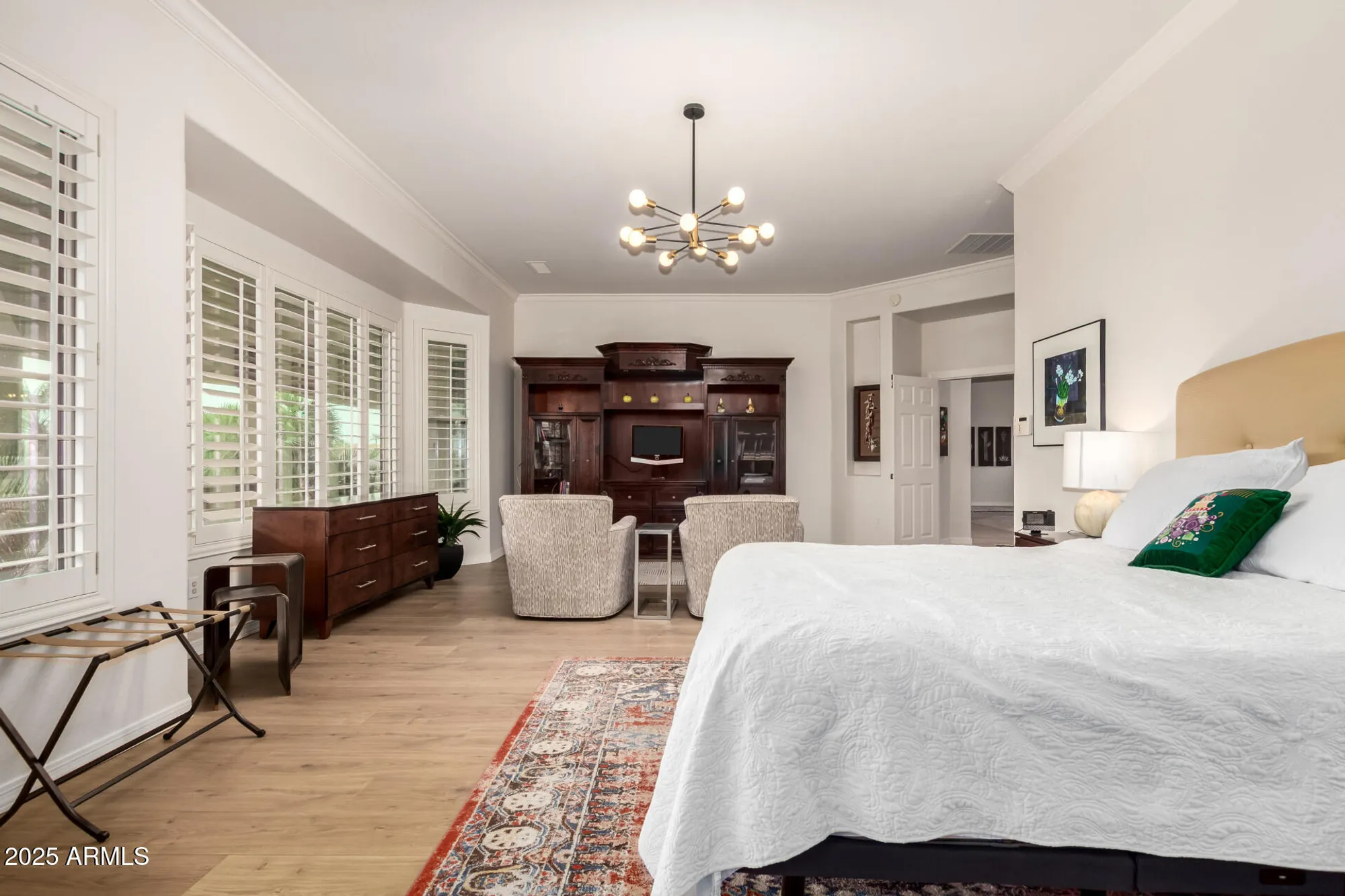 Property Slideshow image 18 of 48 | 17121 w whitmore hall ln, Surprise, AZ, 85387