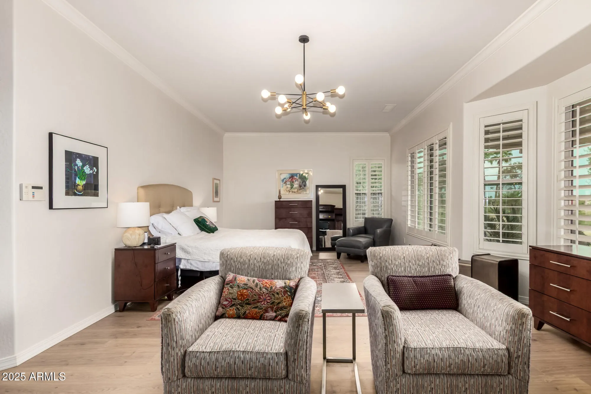 Property Slideshow image 19 of 48 | 17121 w whitmore hall ln, Surprise, AZ, 85387