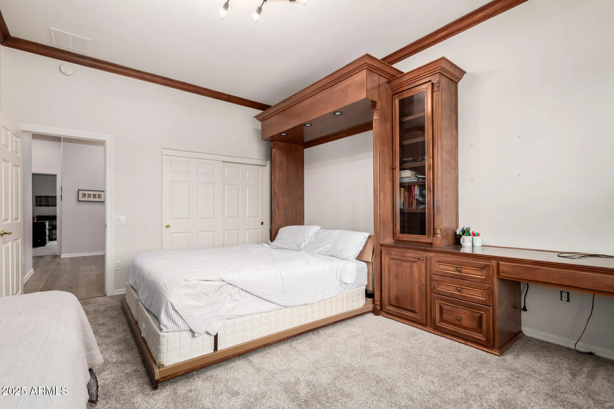 Property Slideshow image 31 of 48 | 17121 w whitmore hall ln, Surprise, AZ, 85387